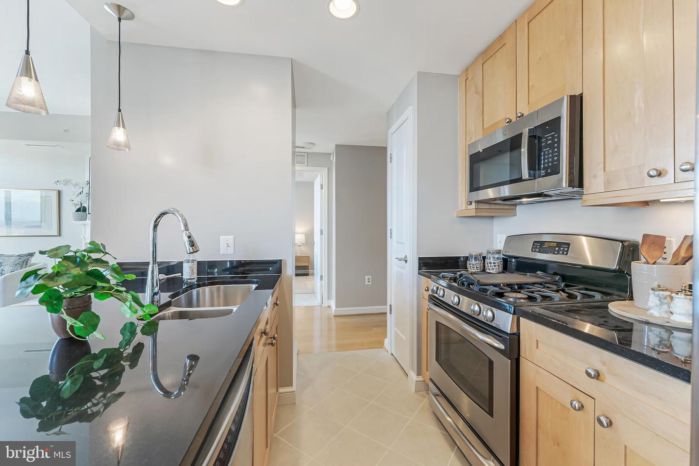 11990 MARKET ST #1616, RESTON, Virginia 20190, 1 Bedroom Bedrooms, ,2 BathroomsBathrooms,Residential,For sale,11990 MARKET ST #1616,VAFX2280634 MLS # VAFX2280634