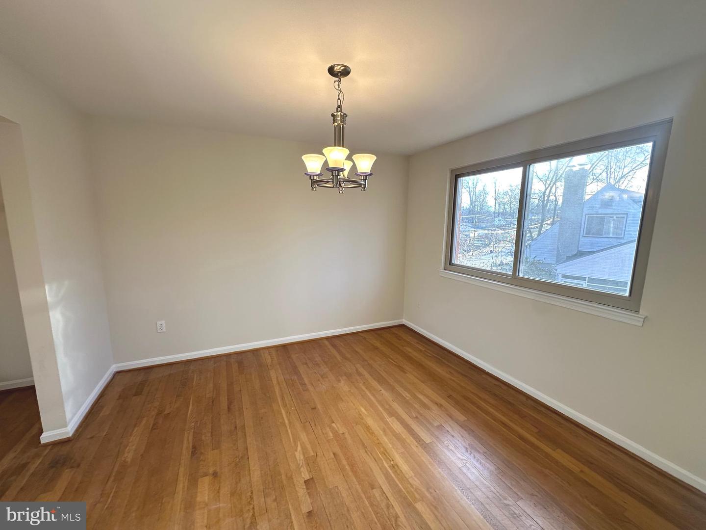 8601 KENILWORTH DR, SPRINGFIELD, Virginia 22151, 3 Bedrooms Bedrooms, 14 Rooms Rooms,2 BathroomsBathrooms,Residential,For sale,8601 KENILWORTH DR,VAFX2280670 MLS # VAFX2280670