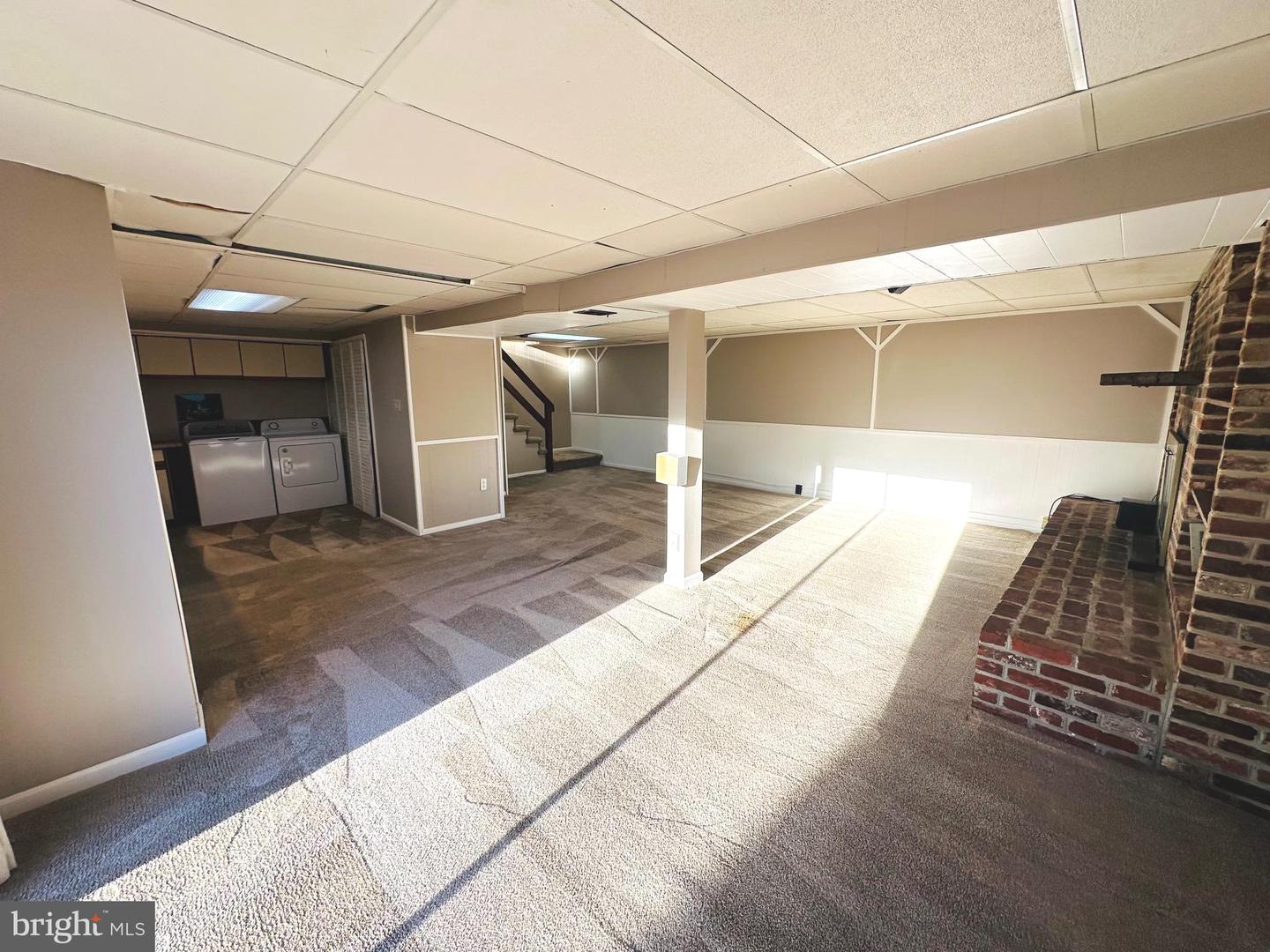 8601 KENILWORTH DR, SPRINGFIELD, Virginia 22151, 3 Bedrooms Bedrooms, 14 Rooms Rooms,2 BathroomsBathrooms,Residential,For sale,8601 KENILWORTH DR,VAFX2280670 MLS # VAFX2280670