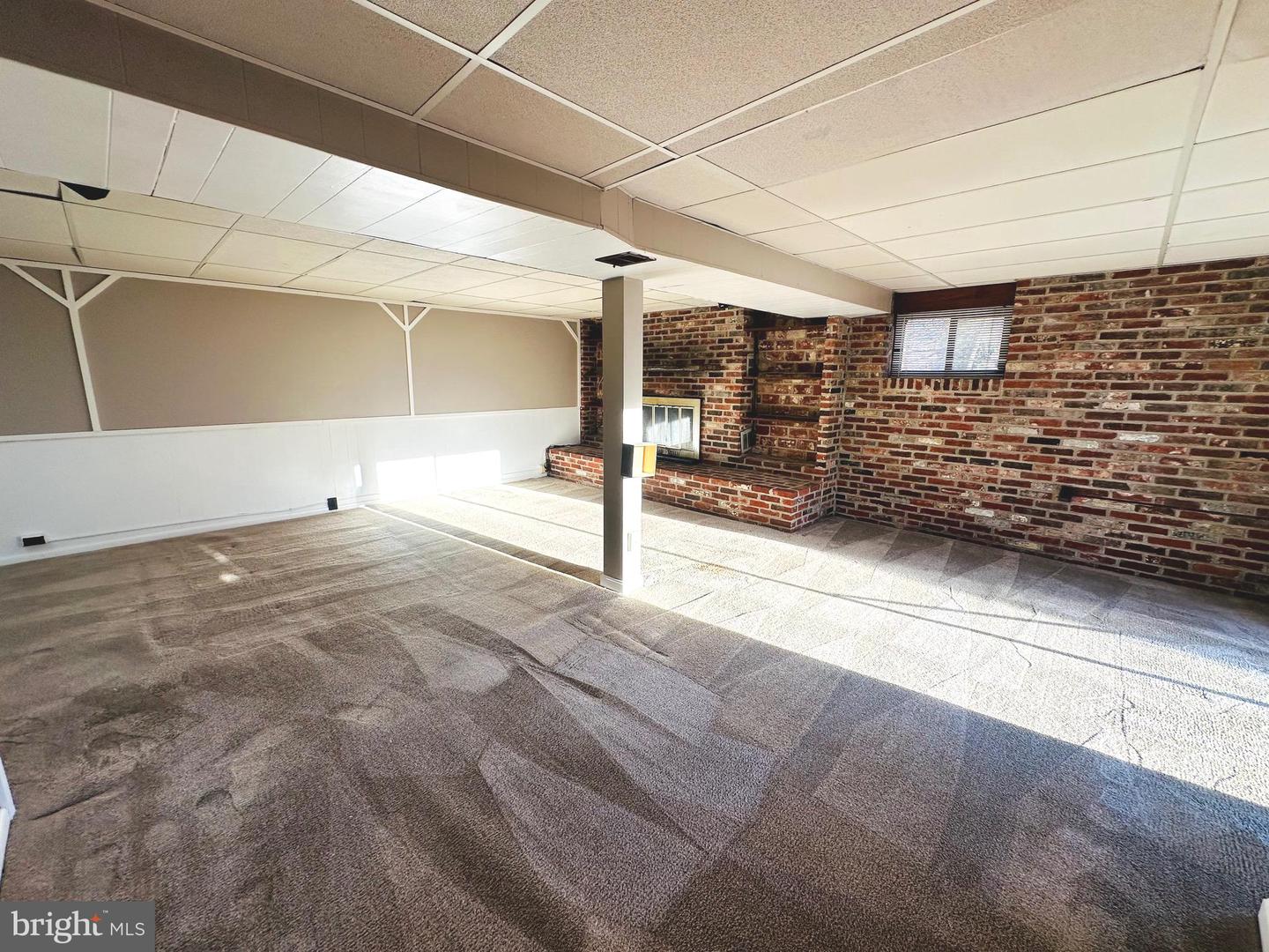 8601 KENILWORTH DR, SPRINGFIELD, Virginia 22151, 3 Bedrooms Bedrooms, 14 Rooms Rooms,2 BathroomsBathrooms,Residential,For sale,8601 KENILWORTH DR,VAFX2280670 MLS # VAFX2280670