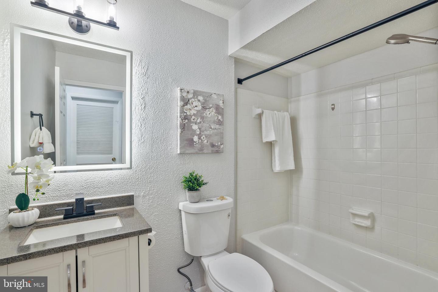 3966 WOODHUE PL, ALEXANDRIA, Virginia 22309, 2 Bedrooms Bedrooms, 5 Rooms Rooms,1 BathroomBathrooms,Residential,For sale,3966 WOODHUE PL,VAFX2280916 MLS # VAFX2280916 3966 WOODHUE PL, ALEXANDRIA, Virginia 22309, 2 Bedrooms Bedrooms, 5 Rooms Rooms,1 BathroomBathrooms,Residential,For sale,3966 WOODHUE PL,VAFX2280916 MLS # VAFX2280916