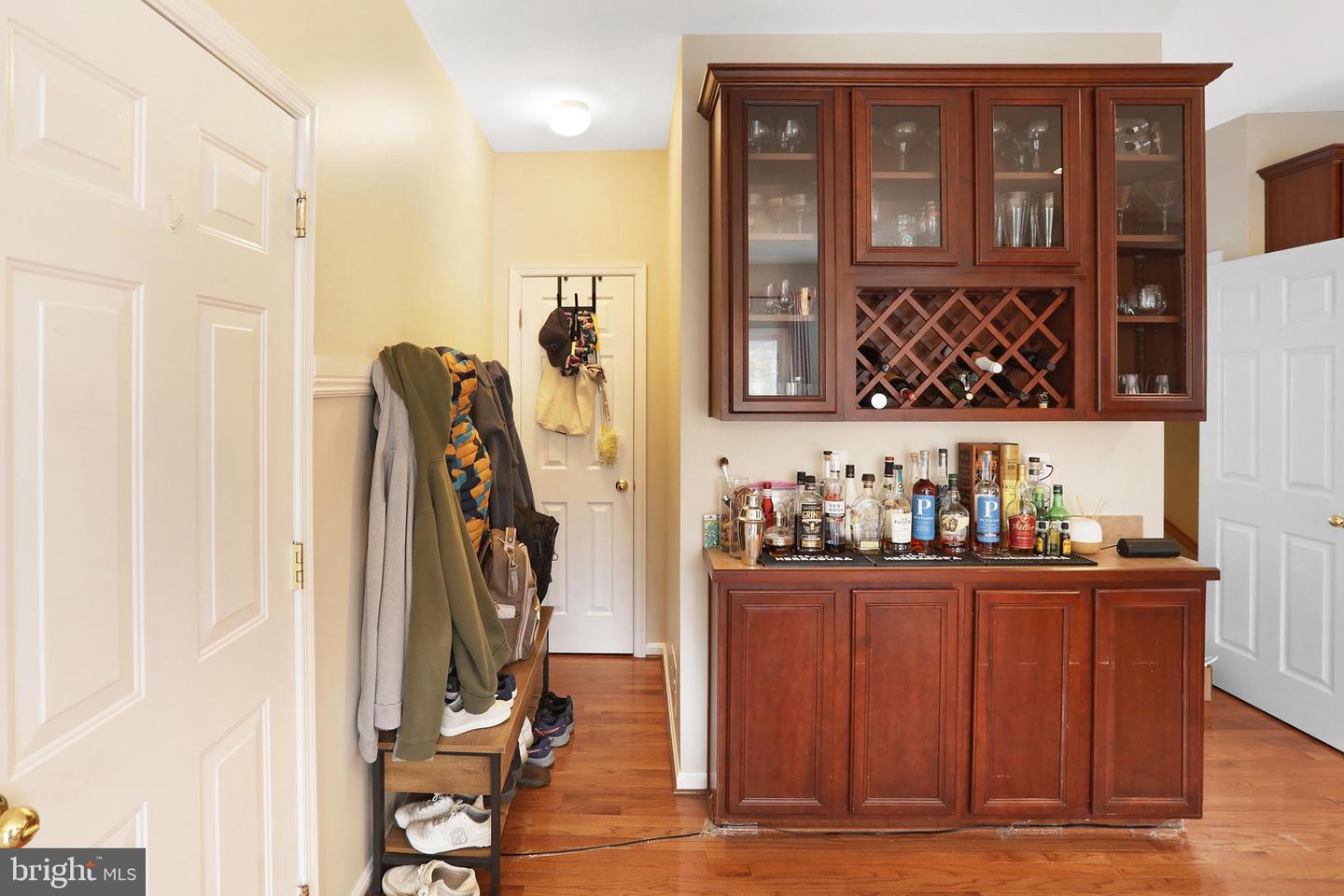 17239 GREENWOOD DR, ROUND HILL, Virginia 20141, 4 Bedrooms Bedrooms, ,2 BathroomsBathrooms,Residential,For sale,17239 GREENWOOD DR,VALO2111886 MLS # VALO2111886