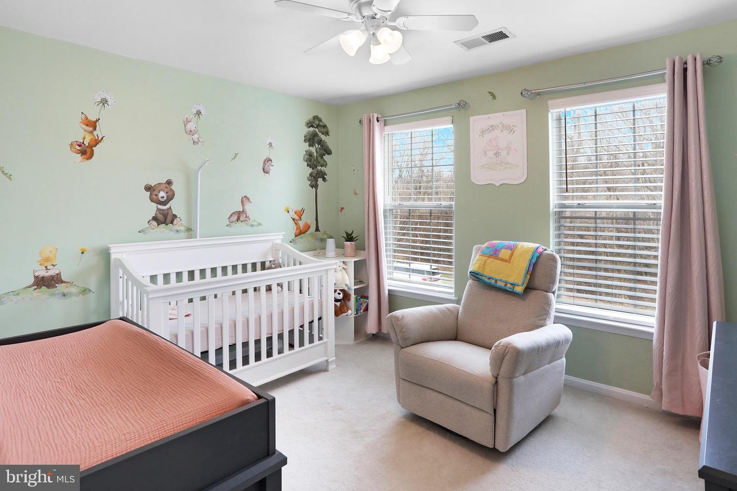 17239 GREENWOOD DR, ROUND HILL, Virginia 20141, 4 Bedrooms Bedrooms, ,2 BathroomsBathrooms,Residential,For sale,17239 GREENWOOD DR,VALO2111886 MLS # VALO2111886