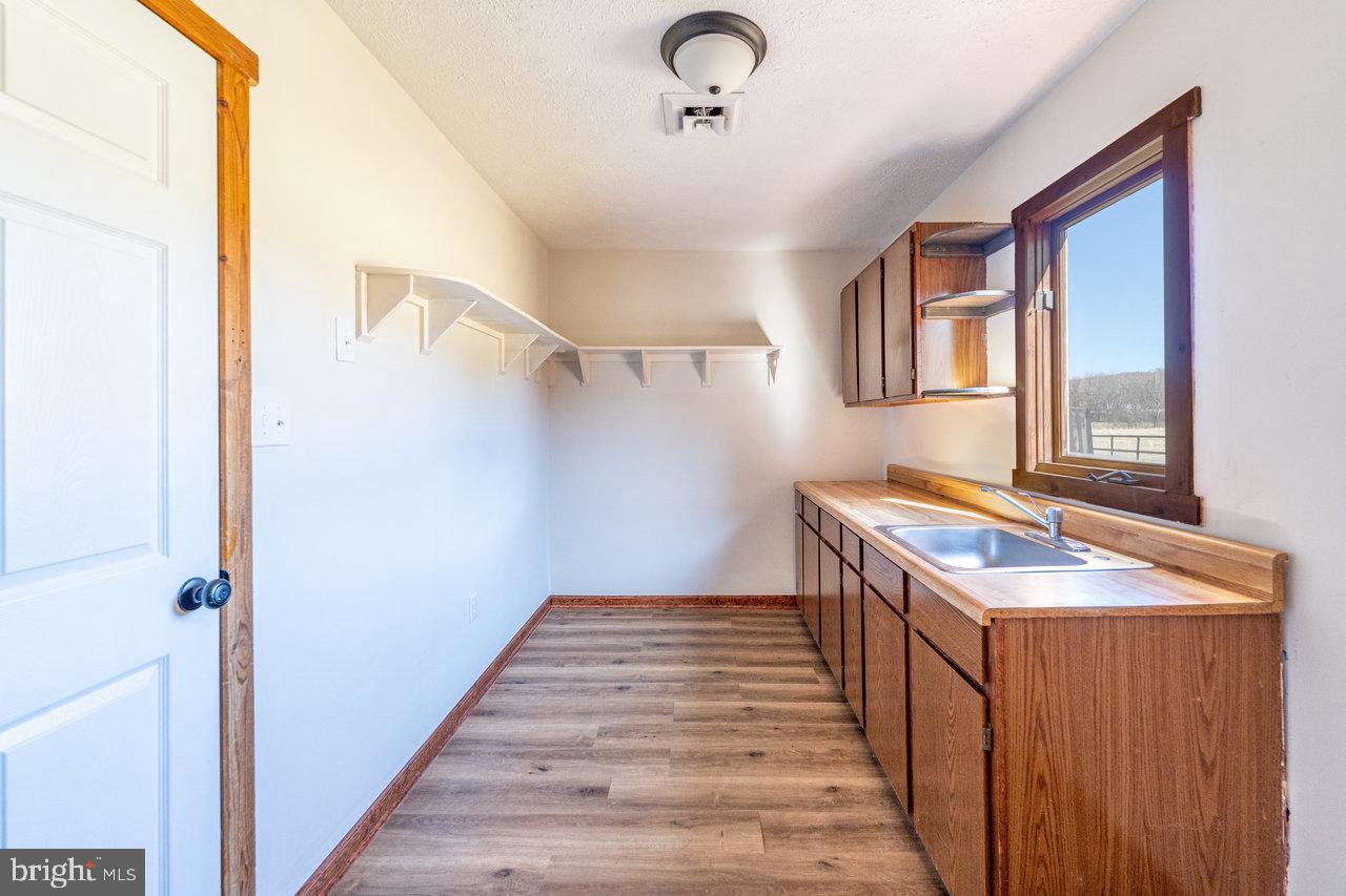 321 HONEYVILLE RD, STANLEY, Virginia 22851, 3 Bedrooms Bedrooms, ,2 BathroomsBathrooms,Residential,For sale,321 HONEYVILLE RD,VAPA2005696 MLS # VAPA2005696