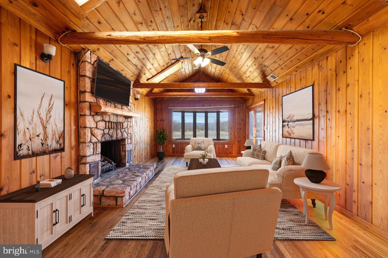 321 HONEYVILLE RD, STANLEY, Virginia 22851, 3 Bedrooms Bedrooms, ,2 BathroomsBathrooms,Residential,For sale,321 HONEYVILLE RD,VAPA2005696 MLS # VAPA2005696