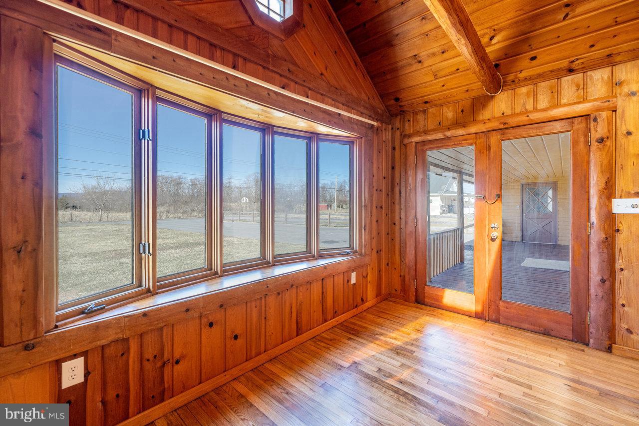 321 HONEYVILLE RD, STANLEY, Virginia 22851, 3 Bedrooms Bedrooms, ,2 BathroomsBathrooms,Residential,For sale,321 HONEYVILLE RD,VAPA2005696 MLS # VAPA2005696