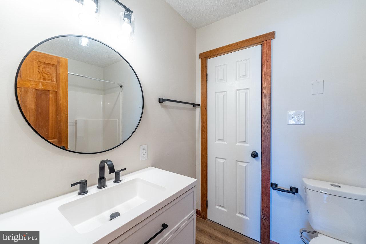 321 HONEYVILLE RD, STANLEY, Virginia 22851, 3 Bedrooms Bedrooms, ,2 BathroomsBathrooms,Residential,For sale,321 HONEYVILLE RD,VAPA2005696 MLS # VAPA2005696