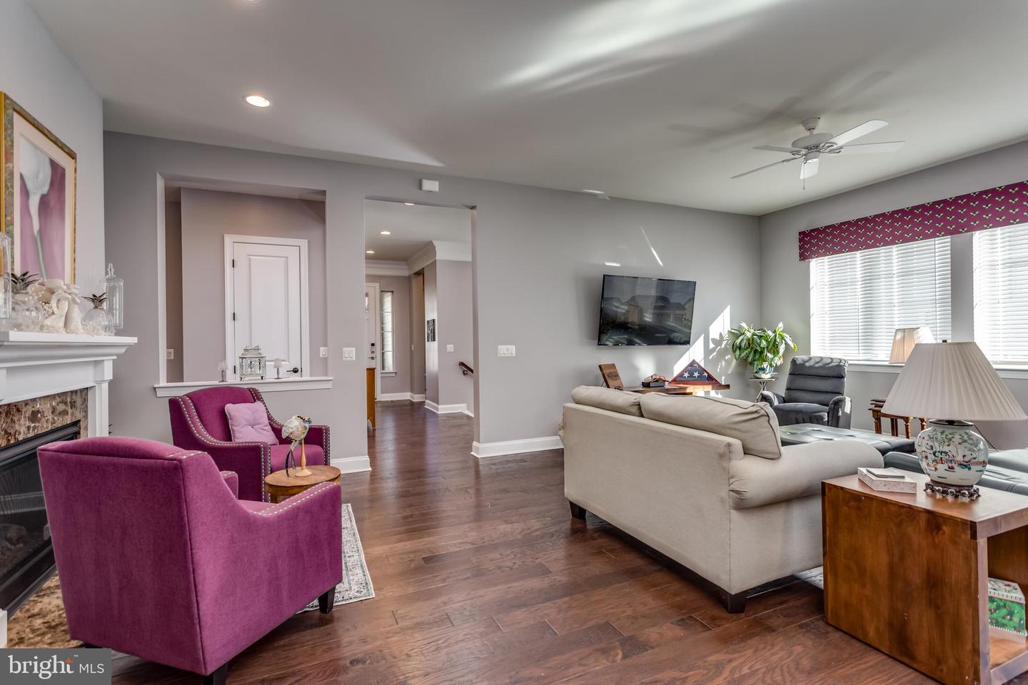 114 TURNSTONE LN, LAKE FREDERICK, Virginia 22630, 3 Bedrooms Bedrooms, ,3 BathroomsBathrooms,Residential,For sale,114 TURNSTONE LN,VAFV2038318 MLS # VAFV2038318