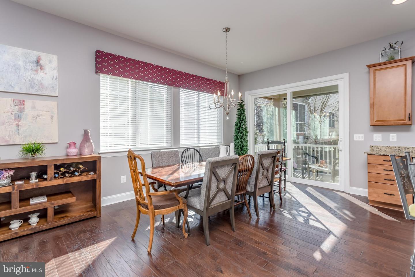 114 TURNSTONE LN, LAKE FREDERICK, Virginia 22630, 3 Bedrooms Bedrooms, ,3 BathroomsBathrooms,Residential,For sale,114 TURNSTONE LN,VAFV2038318 MLS # VAFV2038318