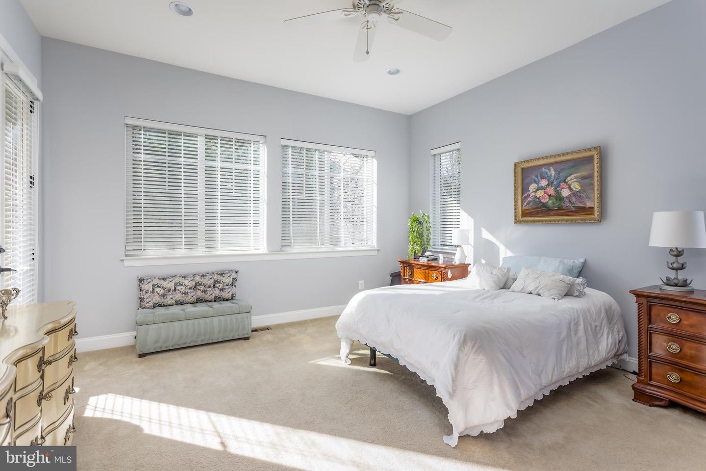 114 TURNSTONE LN, LAKE FREDERICK, Virginia 22630, 3 Bedrooms Bedrooms, ,3 BathroomsBathrooms,Residential,For sale,114 TURNSTONE LN,VAFV2038318 MLS # VAFV2038318