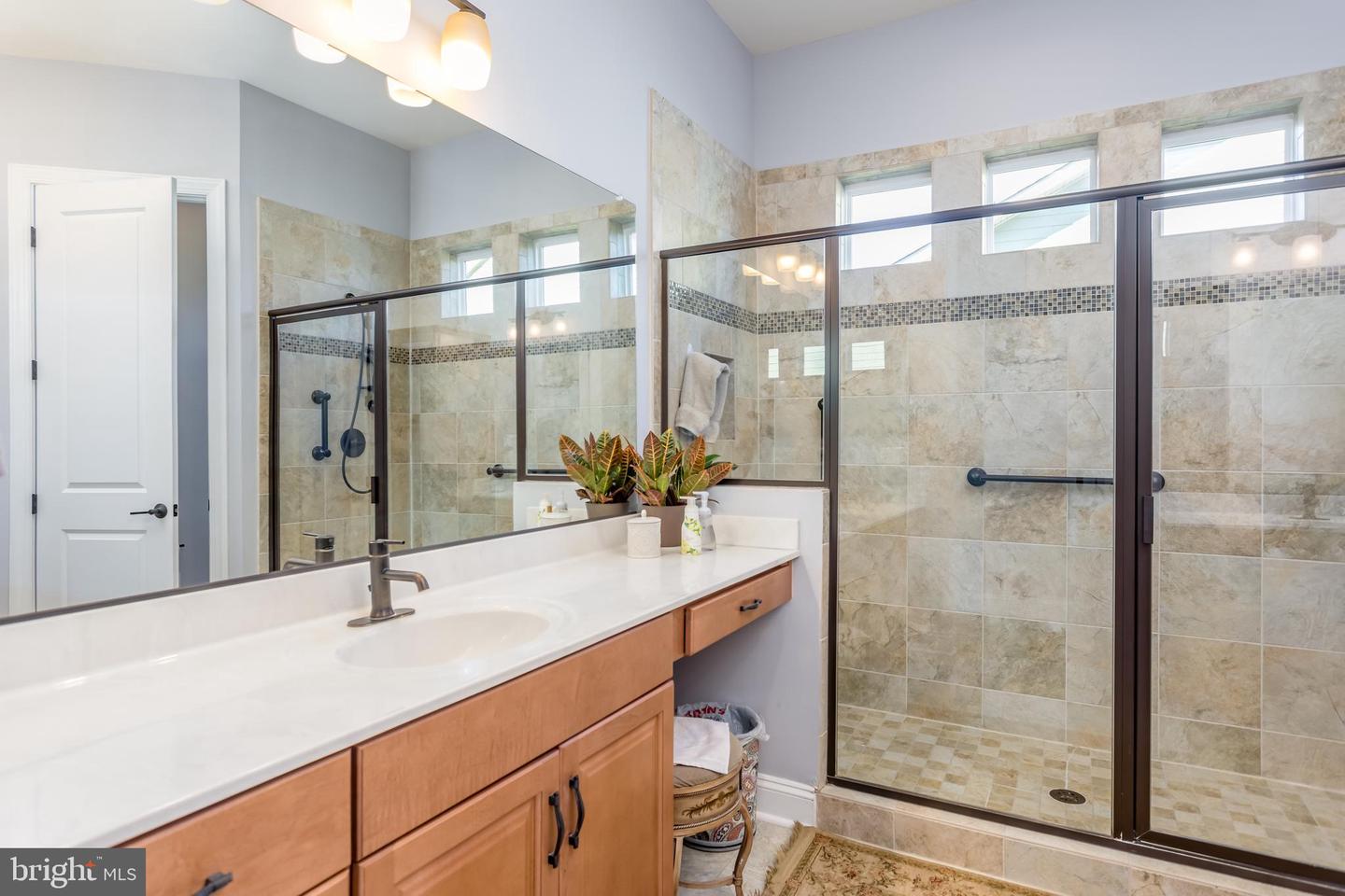 114 TURNSTONE LN, LAKE FREDERICK, Virginia 22630, 3 Bedrooms Bedrooms, ,3 BathroomsBathrooms,Residential,For sale,114 TURNSTONE LN,VAFV2038318 MLS # VAFV2038318