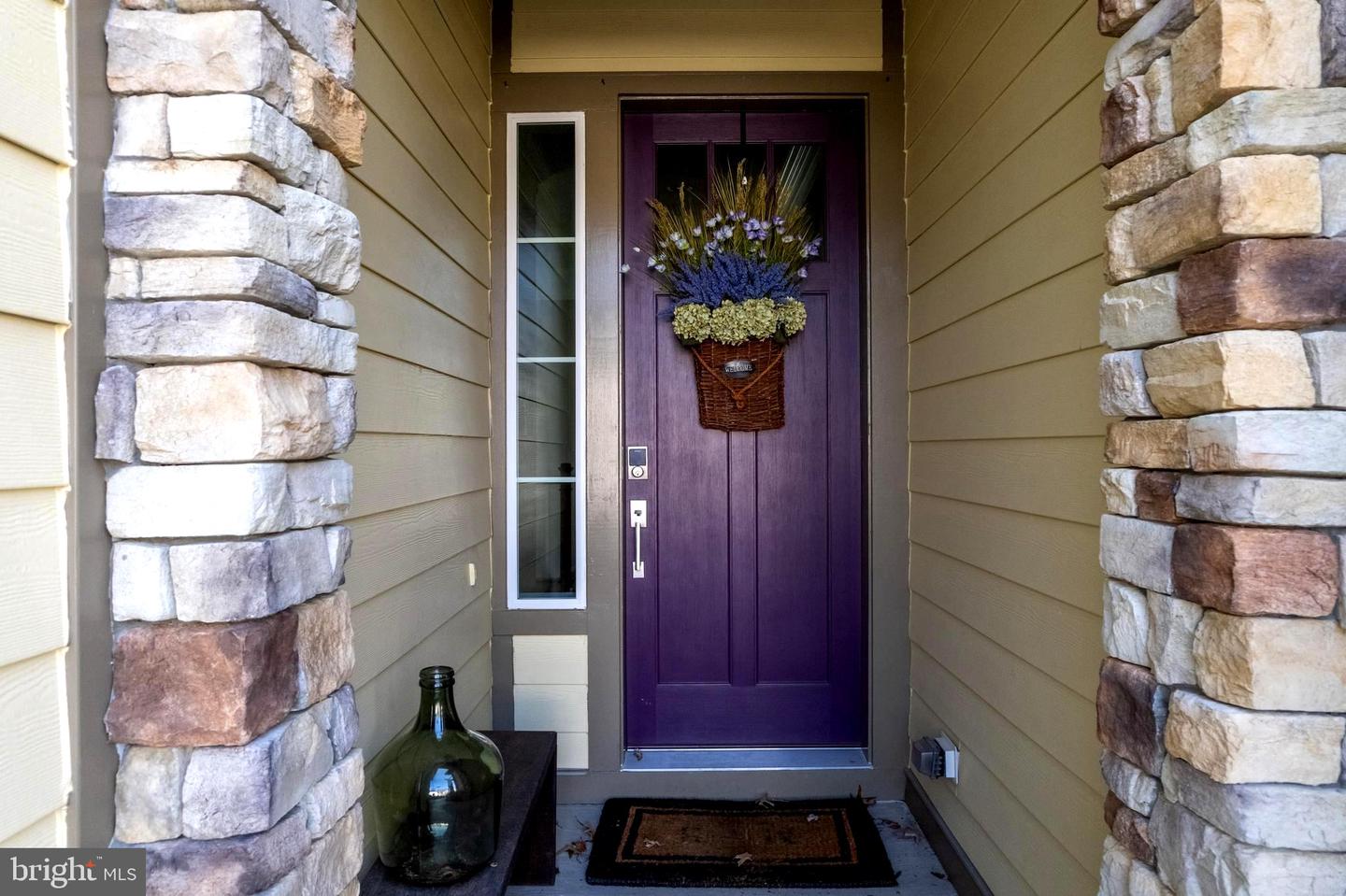 114 TURNSTONE LN, LAKE FREDERICK, Virginia 22630, 3 Bedrooms Bedrooms, ,3 BathroomsBathrooms,Residential,For sale,114 TURNSTONE LN,VAFV2038318 MLS # VAFV2038318