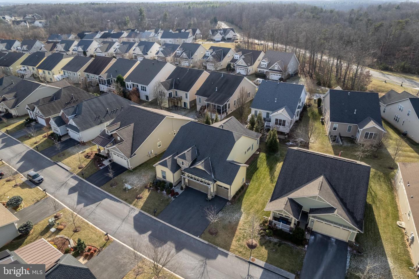 114 TURNSTONE LN, LAKE FREDERICK, Virginia 22630, 3 Bedrooms Bedrooms, ,3 BathroomsBathrooms,Residential,For sale,114 TURNSTONE LN,VAFV2038318 MLS # VAFV2038318