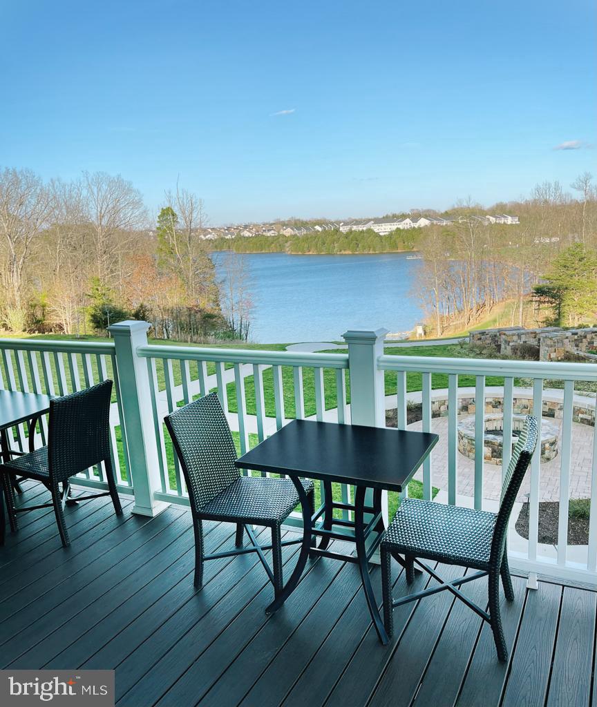 114 TURNSTONE LN, LAKE FREDERICK, Virginia 22630, 3 Bedrooms Bedrooms, ,3 BathroomsBathrooms,Residential,For sale,114 TURNSTONE LN,VAFV2038318 MLS # VAFV2038318