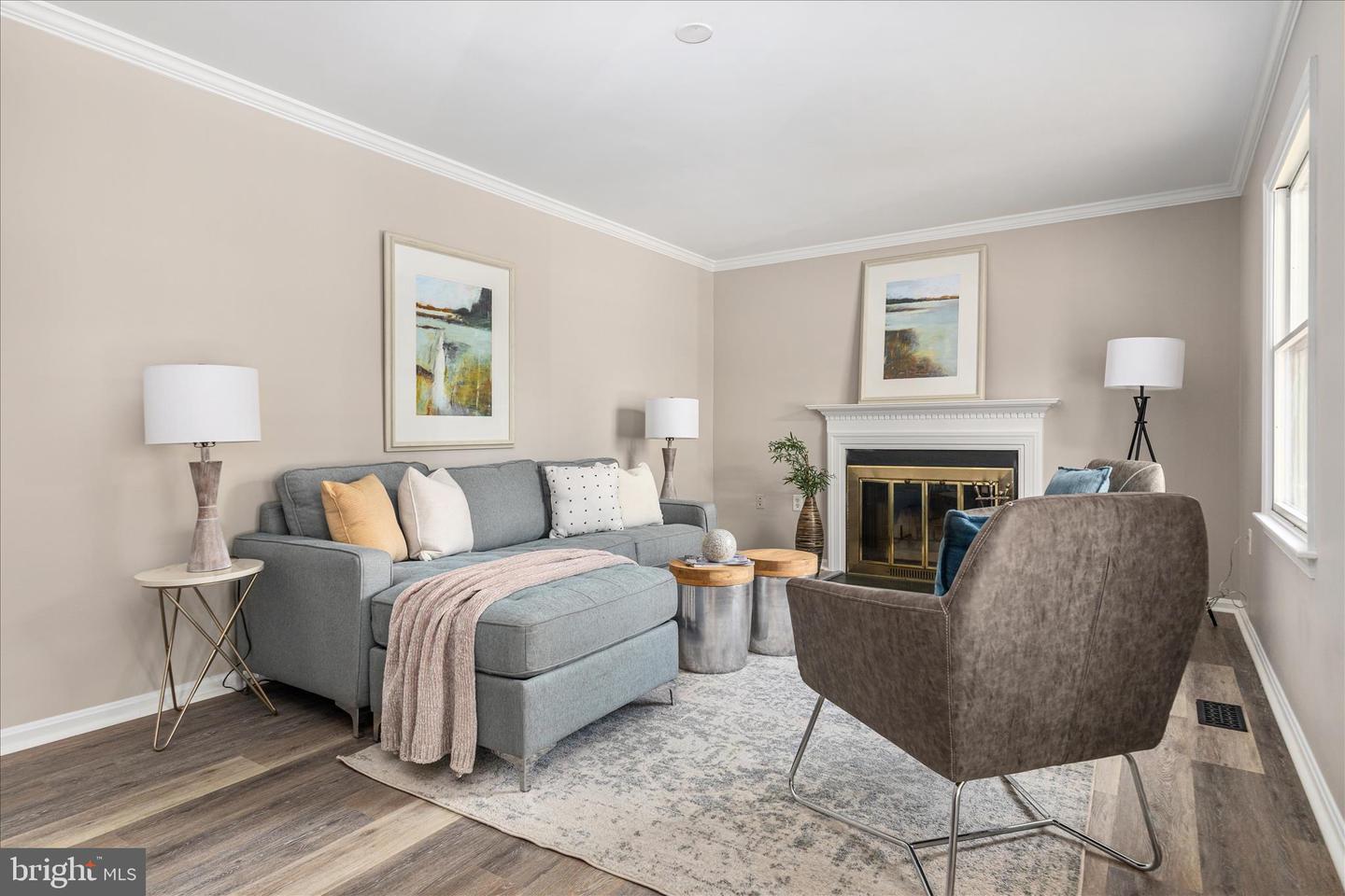 13170 AUTUMN HILL LN, HERNDON, Virginia 20171, 4 Bedrooms Bedrooms, 16 Rooms Rooms,3 BathroomsBathrooms,Residential,For sale,13170 AUTUMN HILL LN,VAFX2281426 MLS # VAFX2281426 13170 AUTUMN HILL LN, HERNDON, Virginia 20171, 4 Bedrooms Bedrooms, 16 Rooms Rooms,3 BathroomsBathrooms,Residential,For sale,13170 AUTUMN HILL LN,VAFX2281426 MLS # VAFX2281426