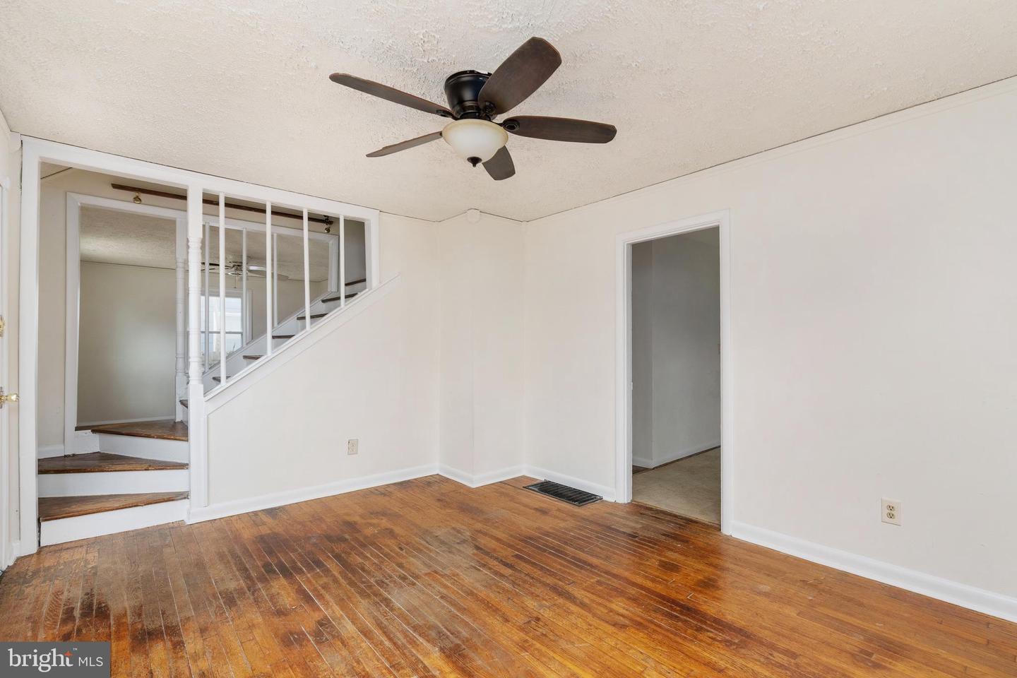 203 FRAZIER ST, FREDERICKSBURG, Virginia 22401, 4 Bedrooms Bedrooms, ,2 BathroomsBathrooms,Residential,For sale,203 FRAZIER ST,VAFB2009330 MLS # VAFB2009330 203 FRAZIER ST, FREDERICKSBURG, Virginia 22401, 4 Bedrooms Bedrooms, ,2 BathroomsBathrooms,Residential,For sale,203 FRAZIER ST,VAFB2009330 MLS # VAFB2009330