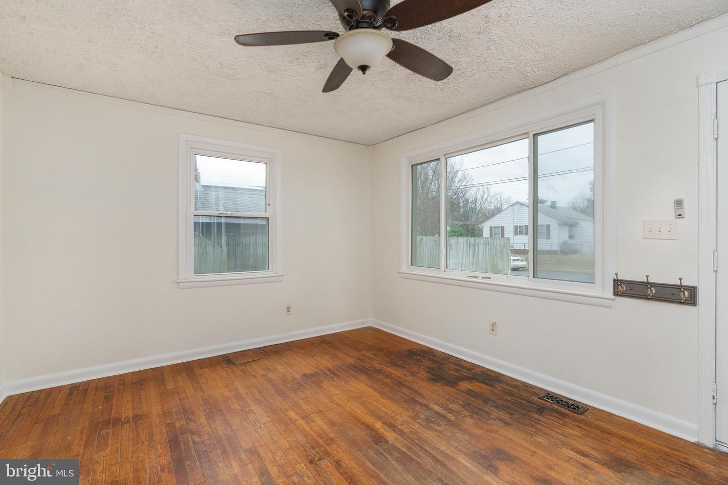 203 FRAZIER ST, FREDERICKSBURG, Virginia 22401, 4 Bedrooms Bedrooms, ,2 BathroomsBathrooms,Residential,For sale,203 FRAZIER ST,VAFB2009330 MLS # VAFB2009330 203 FRAZIER ST, FREDERICKSBURG, Virginia 22401, 4 Bedrooms Bedrooms, ,2 BathroomsBathrooms,Residential,For sale,203 FRAZIER ST,VAFB2009330 MLS # VAFB2009330