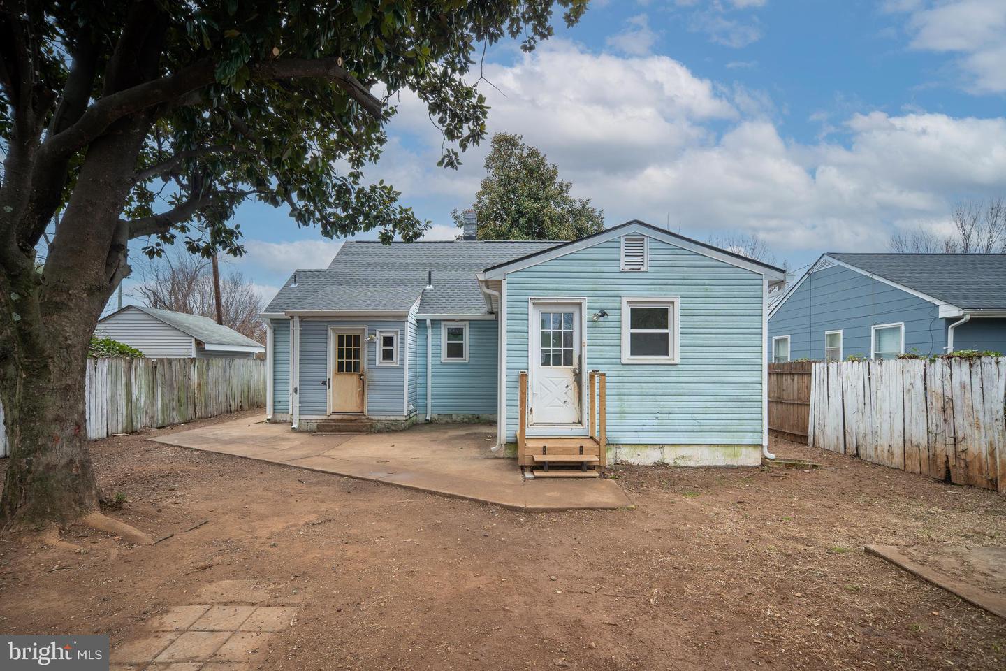 203 FRAZIER ST, FREDERICKSBURG, Virginia 22401, 4 Bedrooms Bedrooms, ,2 BathroomsBathrooms,Residential,For sale,203 FRAZIER ST,VAFB2009330 MLS # VAFB2009330 203 FRAZIER ST, FREDERICKSBURG, Virginia 22401, 4 Bedrooms Bedrooms, ,2 BathroomsBathrooms,Residential,For sale,203 FRAZIER ST,VAFB2009330 MLS # VAFB2009330