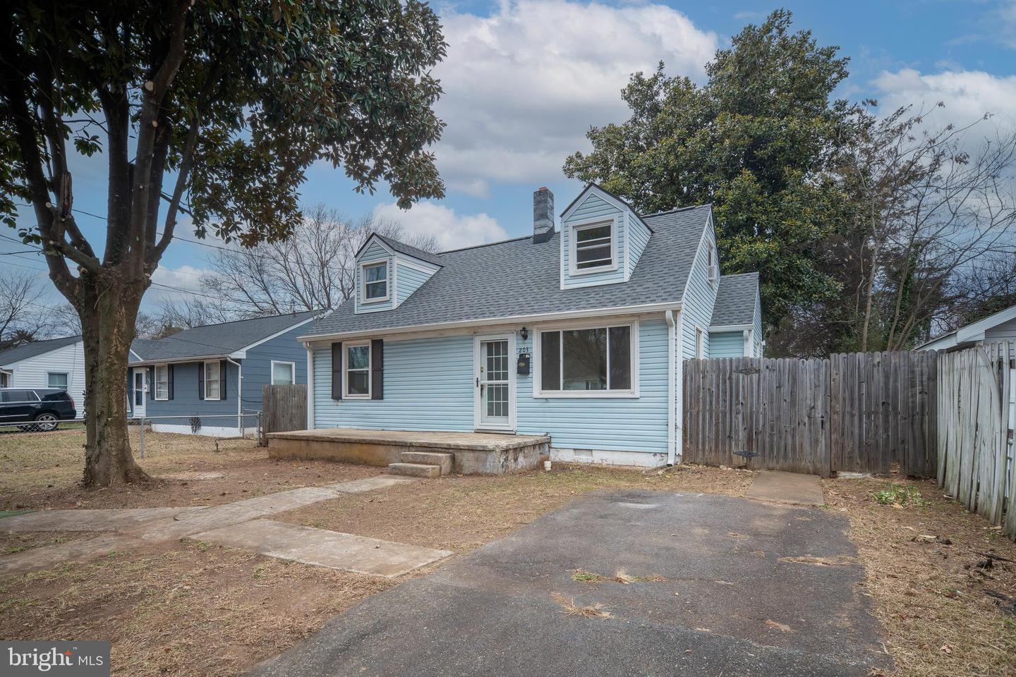 203 FRAZIER ST, FREDERICKSBURG, Virginia 22401, 4 Bedrooms Bedrooms, ,2 BathroomsBathrooms,Residential,For sale,203 FRAZIER ST,VAFB2009330 MLS # VAFB2009330 203 FRAZIER ST, FREDERICKSBURG, Virginia 22401, 4 Bedrooms Bedrooms, ,2 BathroomsBathrooms,Residential,For sale,203 FRAZIER ST,VAFB2009330 MLS # VAFB2009330