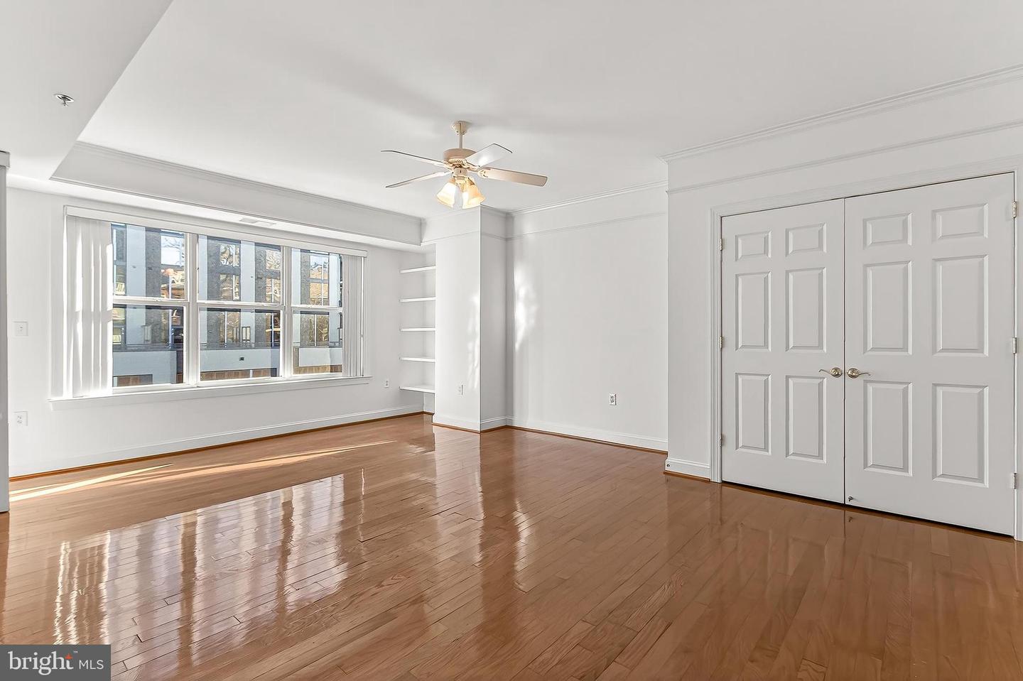 1555 N COLONIAL TER #500, ARLINGTON, Virginia 22209, 2 Bedrooms Bedrooms, ,2 BathroomsBathrooms,Residential,For sale,1555 N COLONIAL TER #500,VAAR2066514 MLS # VAAR2066514