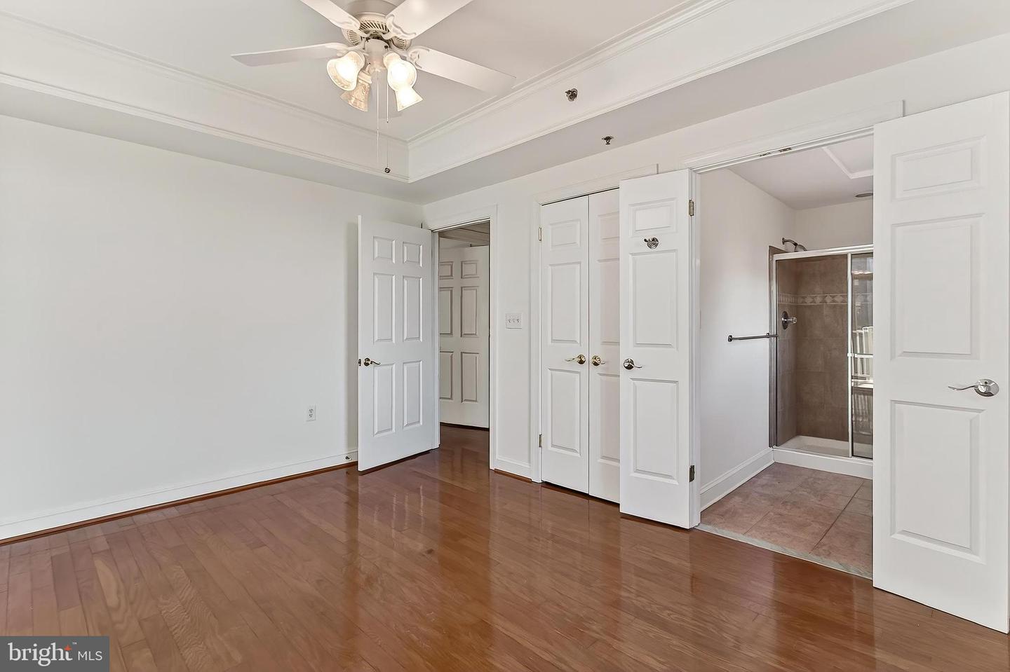 1555 N COLONIAL TER #500, ARLINGTON, Virginia 22209, 2 Bedrooms Bedrooms, ,2 BathroomsBathrooms,Residential,For sale,1555 N COLONIAL TER #500,VAAR2066514 MLS # VAAR2066514