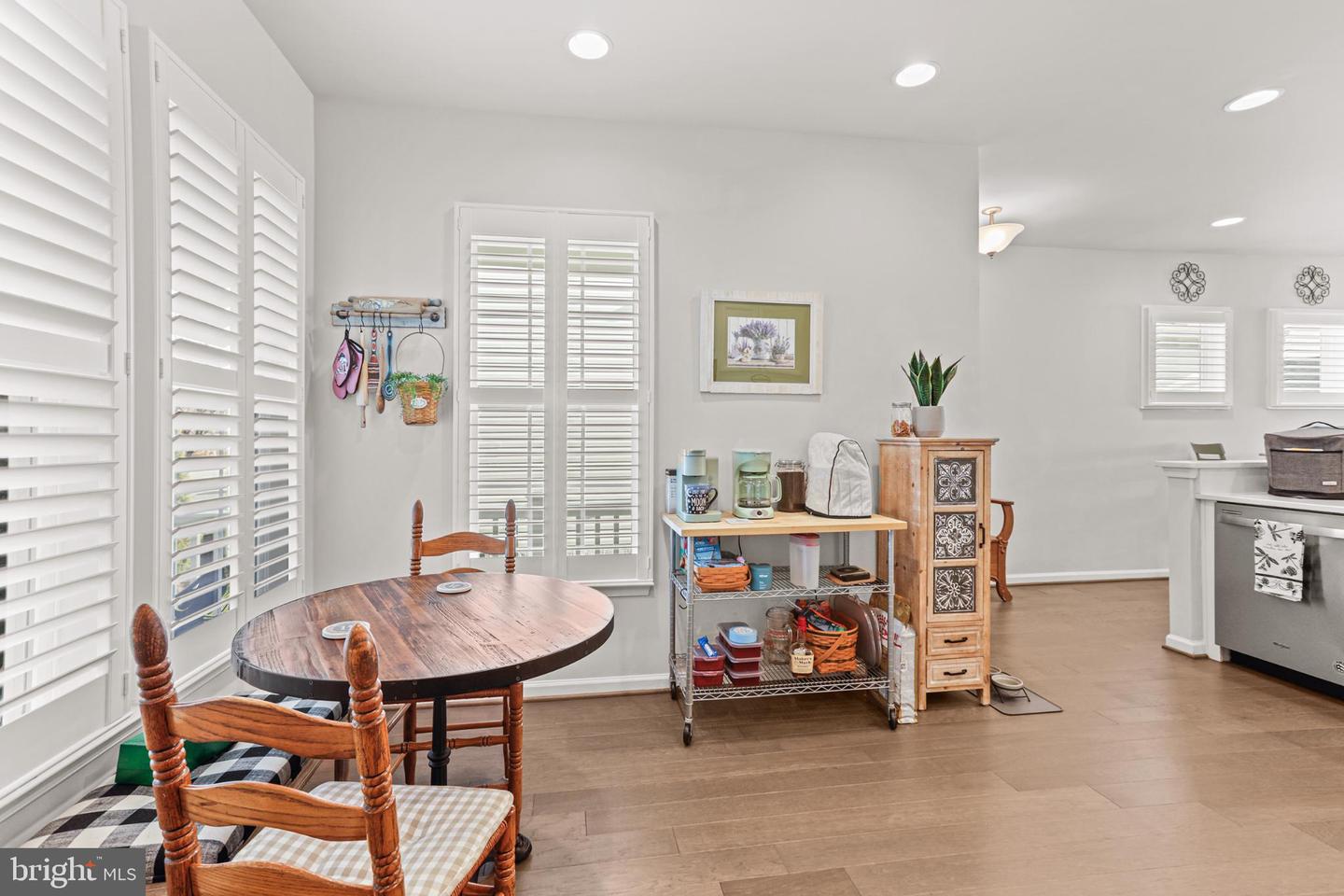 5 MCQUARIE DR, FREDERICKSBURG, Virginia 22406, 3 Bedrooms Bedrooms, 13 Rooms Rooms,3 BathroomsBathrooms,Residential,For sale,5 MCQUARIE DR,VAST2044506 MLS # VAST2044506