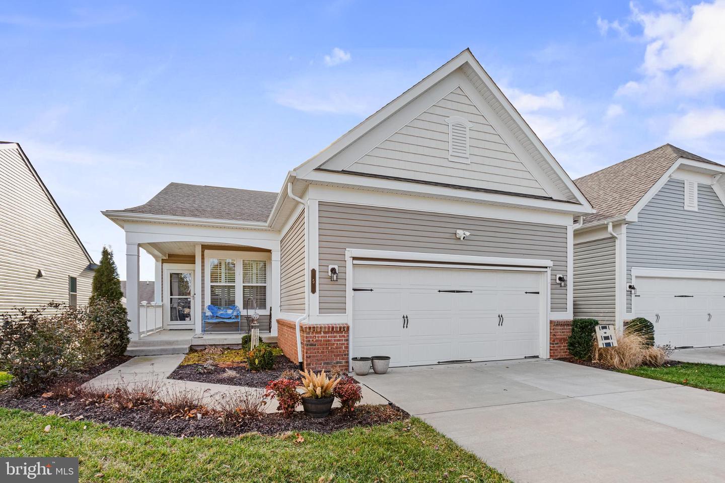 5 MCQUARIE DR, FREDERICKSBURG, Virginia 22406, 3 Bedrooms Bedrooms, 13 Rooms Rooms,3 BathroomsBathrooms,Residential,For sale,5 MCQUARIE DR,VAST2044506 MLS # VAST2044506