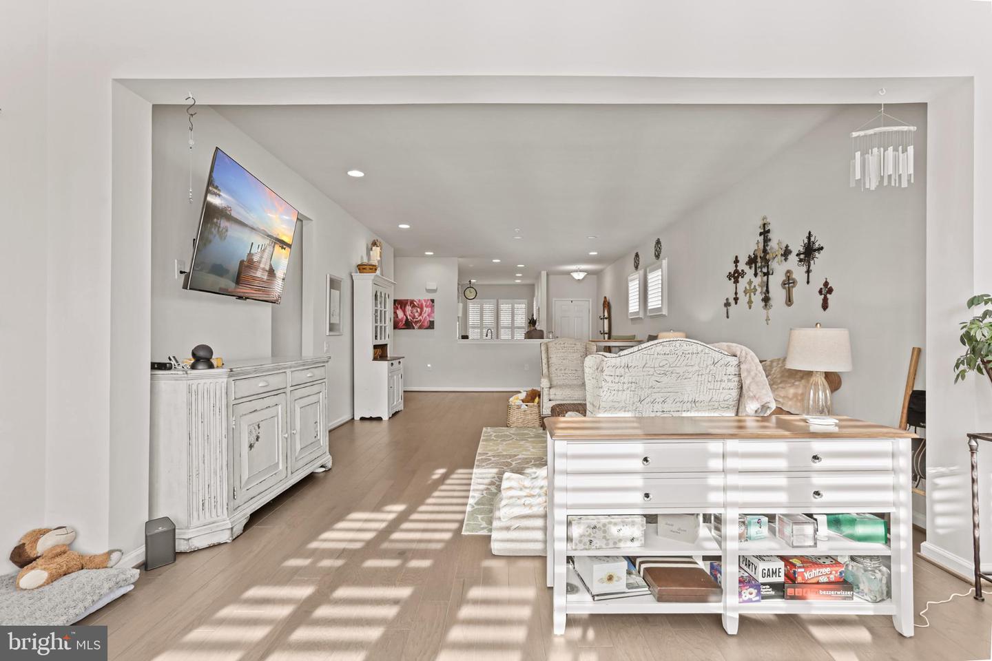 5 MCQUARIE DR, FREDERICKSBURG, Virginia 22406, 3 Bedrooms Bedrooms, 13 Rooms Rooms,3 BathroomsBathrooms,Residential,For sale,5 MCQUARIE DR,VAST2044506 MLS # VAST2044506