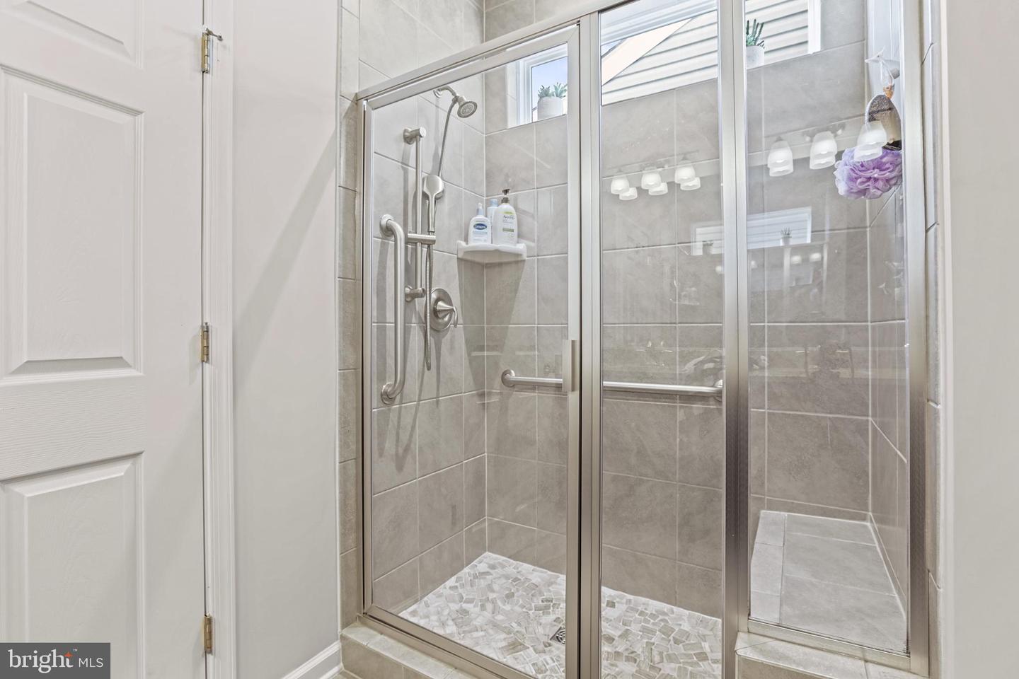 5 MCQUARIE DR, FREDERICKSBURG, Virginia 22406, 3 Bedrooms Bedrooms, 13 Rooms Rooms,3 BathroomsBathrooms,Residential,For sale,5 MCQUARIE DR,VAST2044506 MLS # VAST2044506