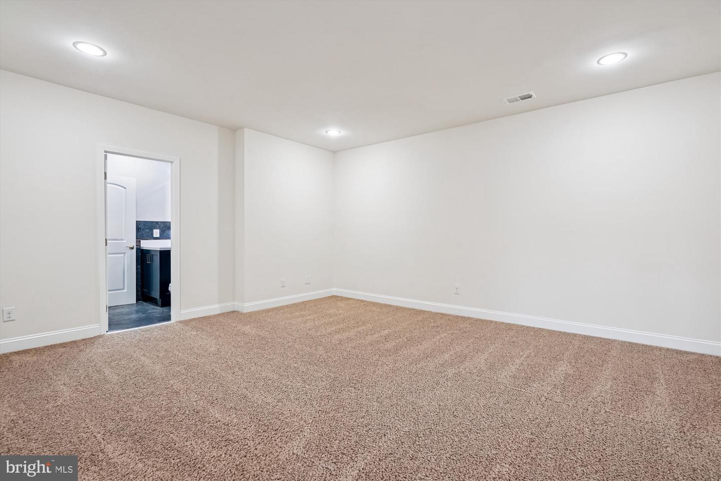 6647 TACK HOUSE TRL TRL, CENTREVILLE, Virginia 20120, 5 Bedrooms Bedrooms, 21 Rooms Rooms,7 BathroomsBathrooms,Residential,For sale,6647 TACK HOUSE TRL TRL,VAFX2280966 MLS # VAFX2280966