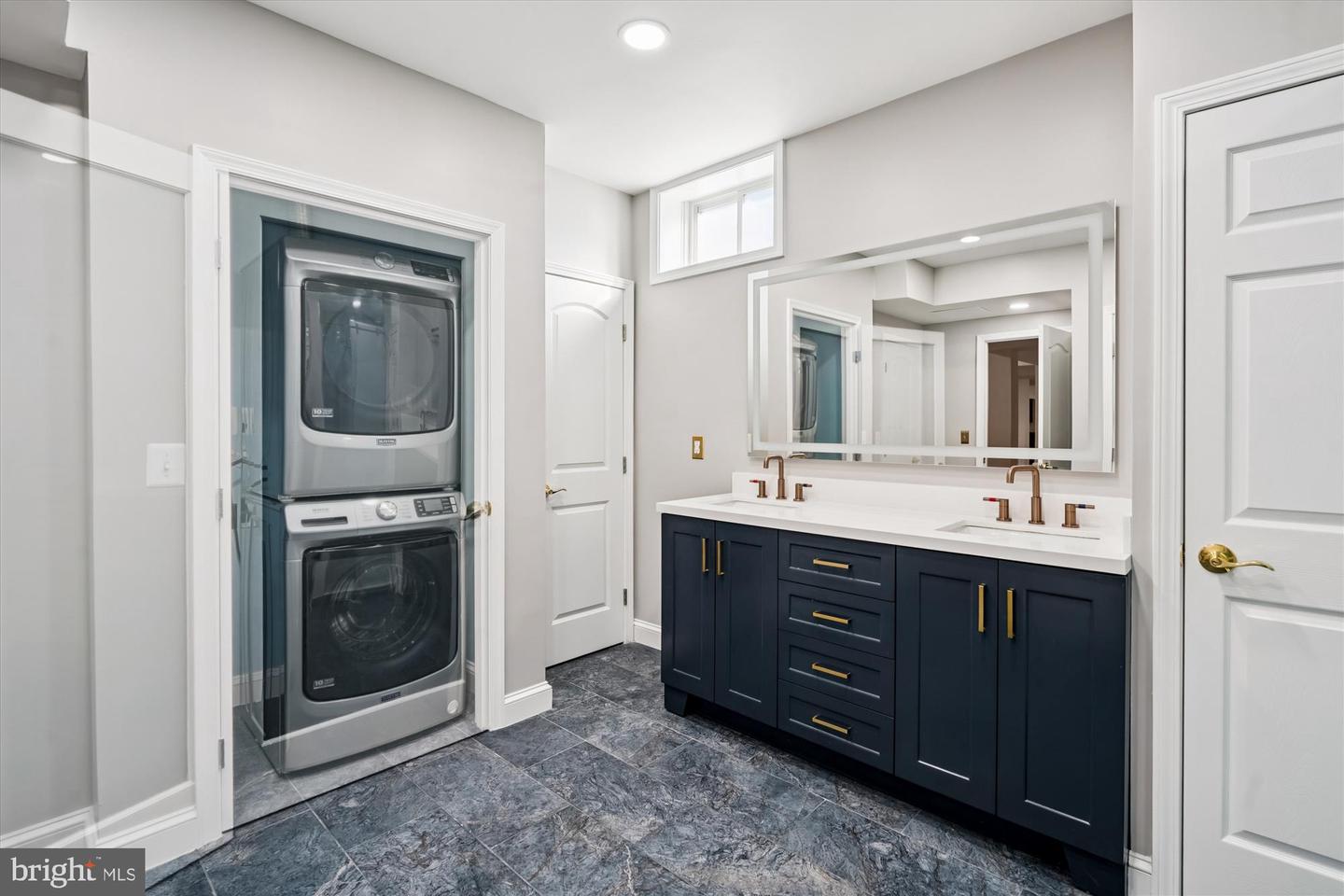 6647 TACK HOUSE TRL TRL, CENTREVILLE, Virginia 20120, 5 Bedrooms Bedrooms, 21 Rooms Rooms,7 BathroomsBathrooms,Residential,For sale,6647 TACK HOUSE TRL TRL,VAFX2280966 MLS # VAFX2280966