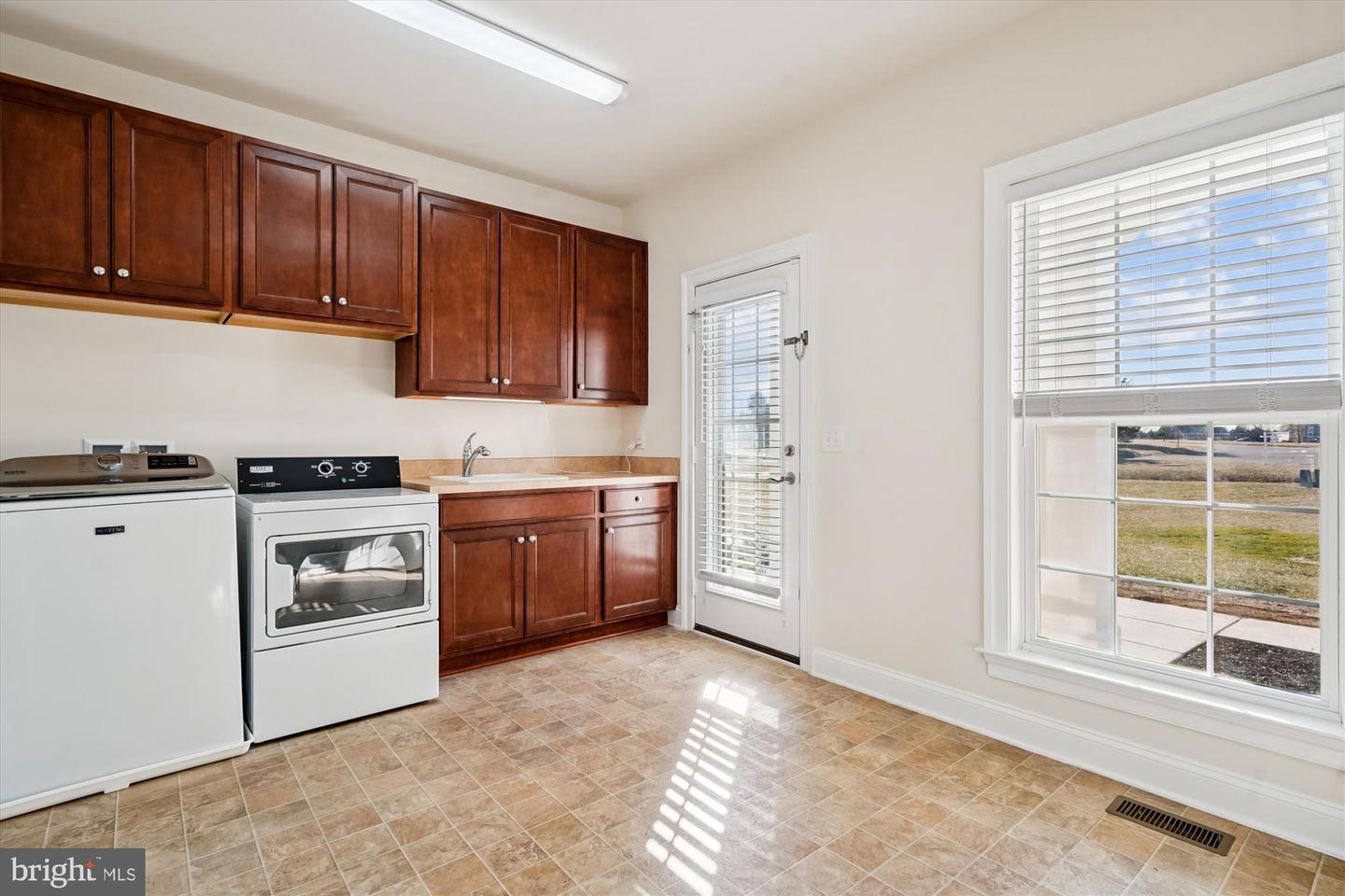 6647 TACK HOUSE TRL TRL, CENTREVILLE, Virginia 20120, 5 Bedrooms Bedrooms, 21 Rooms Rooms,7 BathroomsBathrooms,Residential,For sale,6647 TACK HOUSE TRL TRL,VAFX2280966 MLS # VAFX2280966