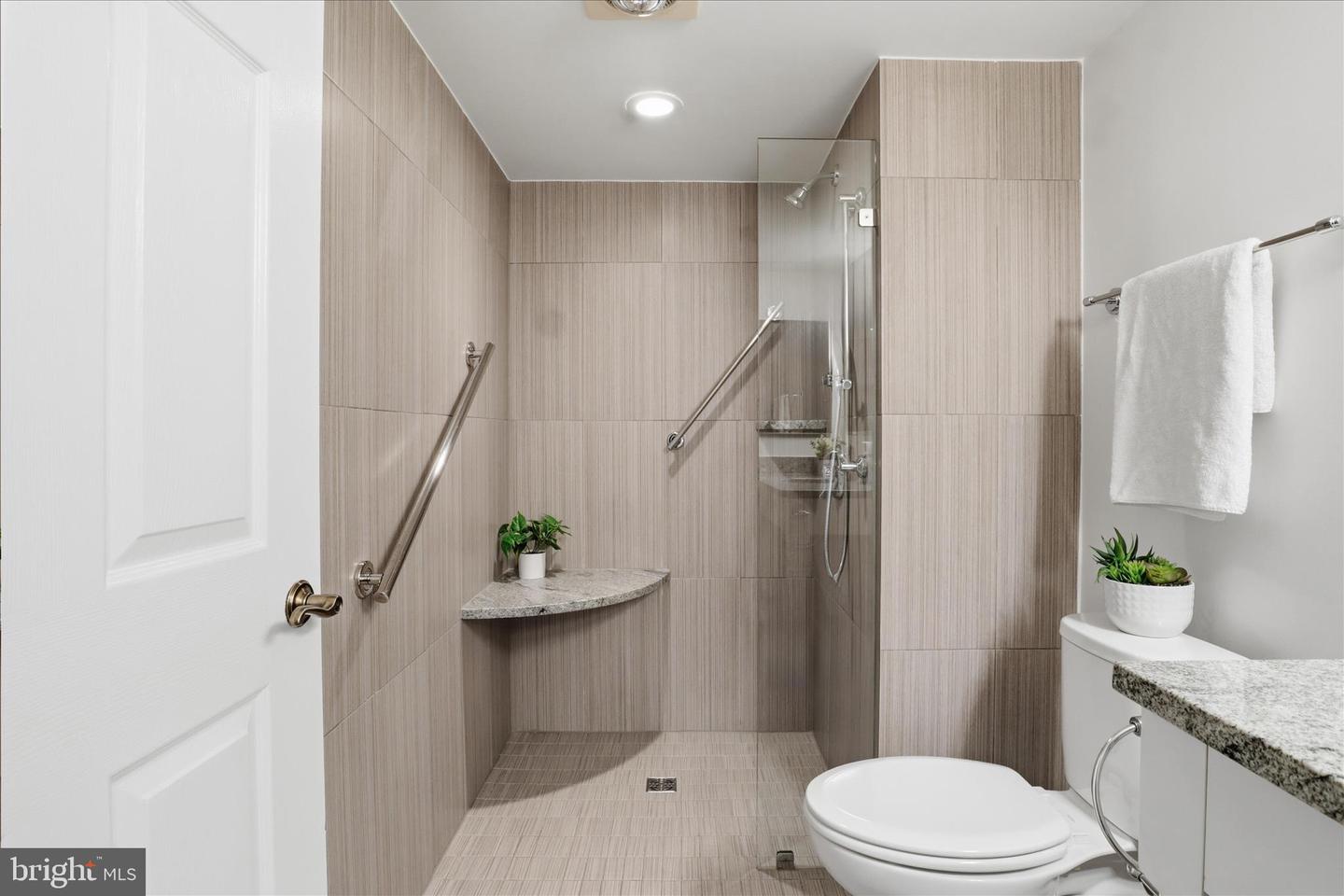 2121 JAMIESON AVE #509, ALEXANDRIA, Virginia 22314, 2 Bedrooms Bedrooms, ,2 BathroomsBathrooms,Residential,For sale,2121 JAMIESON AVE #509,VAAX2052322 MLS # VAAX2052322 2121 JAMIESON AVE #509, ALEXANDRIA, Virginia 22314, 2 Bedrooms Bedrooms, ,2 BathroomsBathrooms,Residential,For sale,2121 JAMIESON AVE #509,VAAX2052322 MLS # VAAX2052322