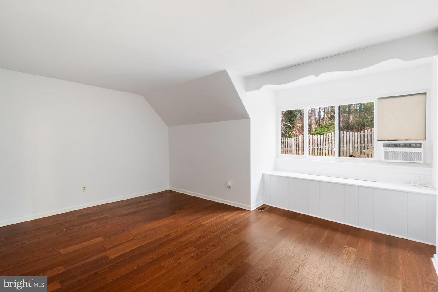 1533 LAKE FOREST DR, CHARLOTTESVILLE, Virginia 22901, 5 Bedrooms Bedrooms, 12 Rooms Rooms,2 BathroomsBathrooms,Residential,For sale,1533 LAKE FOREST DR,VAAB2001126 MLS # VAAB2001126 1533 LAKE FOREST DR, CHARLOTTESVILLE, Virginia 22901, 5 Bedrooms Bedrooms, 12 Rooms Rooms,2 BathroomsBathrooms,Residential,For sale,1533 LAKE FOREST DR,VAAB2001126 MLS # VAAB2001126