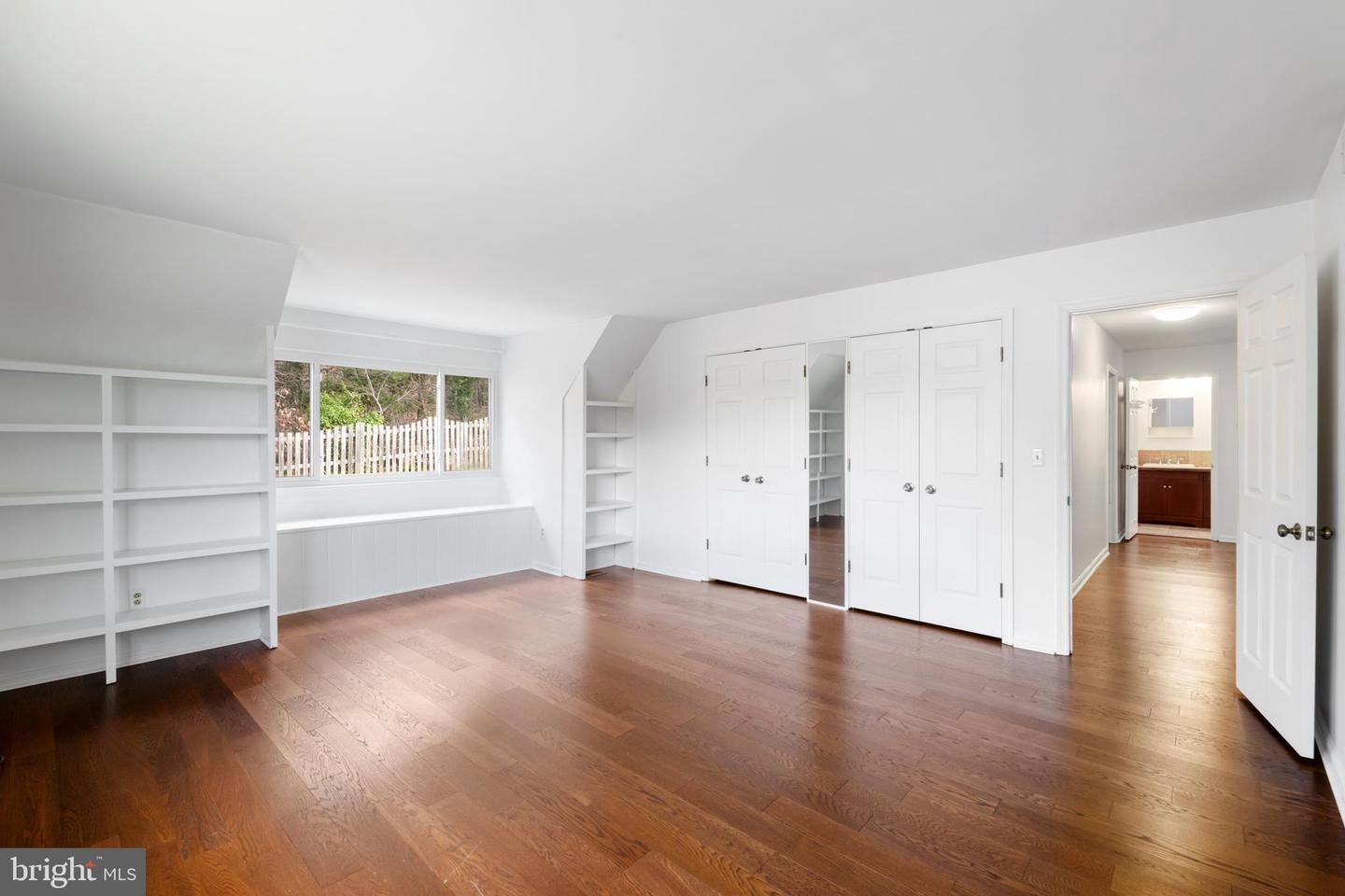 1533 LAKE FOREST DR, CHARLOTTESVILLE, Virginia 22901, 5 Bedrooms Bedrooms, 12 Rooms Rooms,2 BathroomsBathrooms,Residential,For sale,1533 LAKE FOREST DR,VAAB2001126 MLS # VAAB2001126 1533 LAKE FOREST DR, CHARLOTTESVILLE, Virginia 22901, 5 Bedrooms Bedrooms, 12 Rooms Rooms,2 BathroomsBathrooms,Residential,For sale,1533 LAKE FOREST DR,VAAB2001126 MLS # VAAB2001126