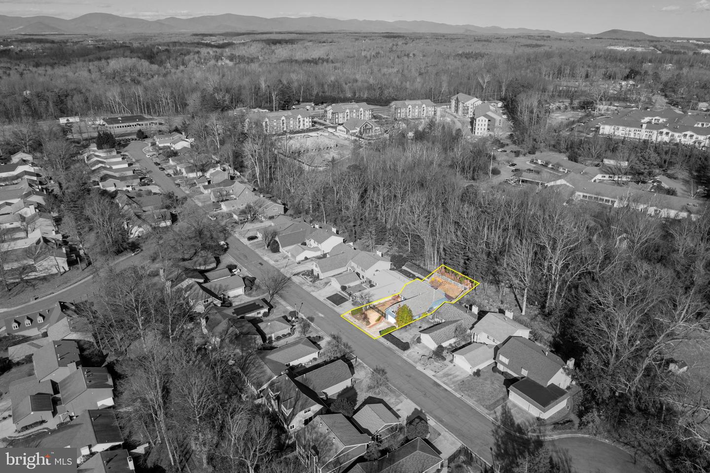 1533 LAKE FOREST DR, CHARLOTTESVILLE, Virginia 22901, 5 Bedrooms Bedrooms, 12 Rooms Rooms,2 BathroomsBathrooms,Residential,For sale,1533 LAKE FOREST DR,VAAB2001126 MLS # VAAB2001126 1533 LAKE FOREST DR, CHARLOTTESVILLE, Virginia 22901, 5 Bedrooms Bedrooms, 12 Rooms Rooms,2 BathroomsBathrooms,Residential,For sale,1533 LAKE FOREST DR,VAAB2001126 MLS # VAAB2001126