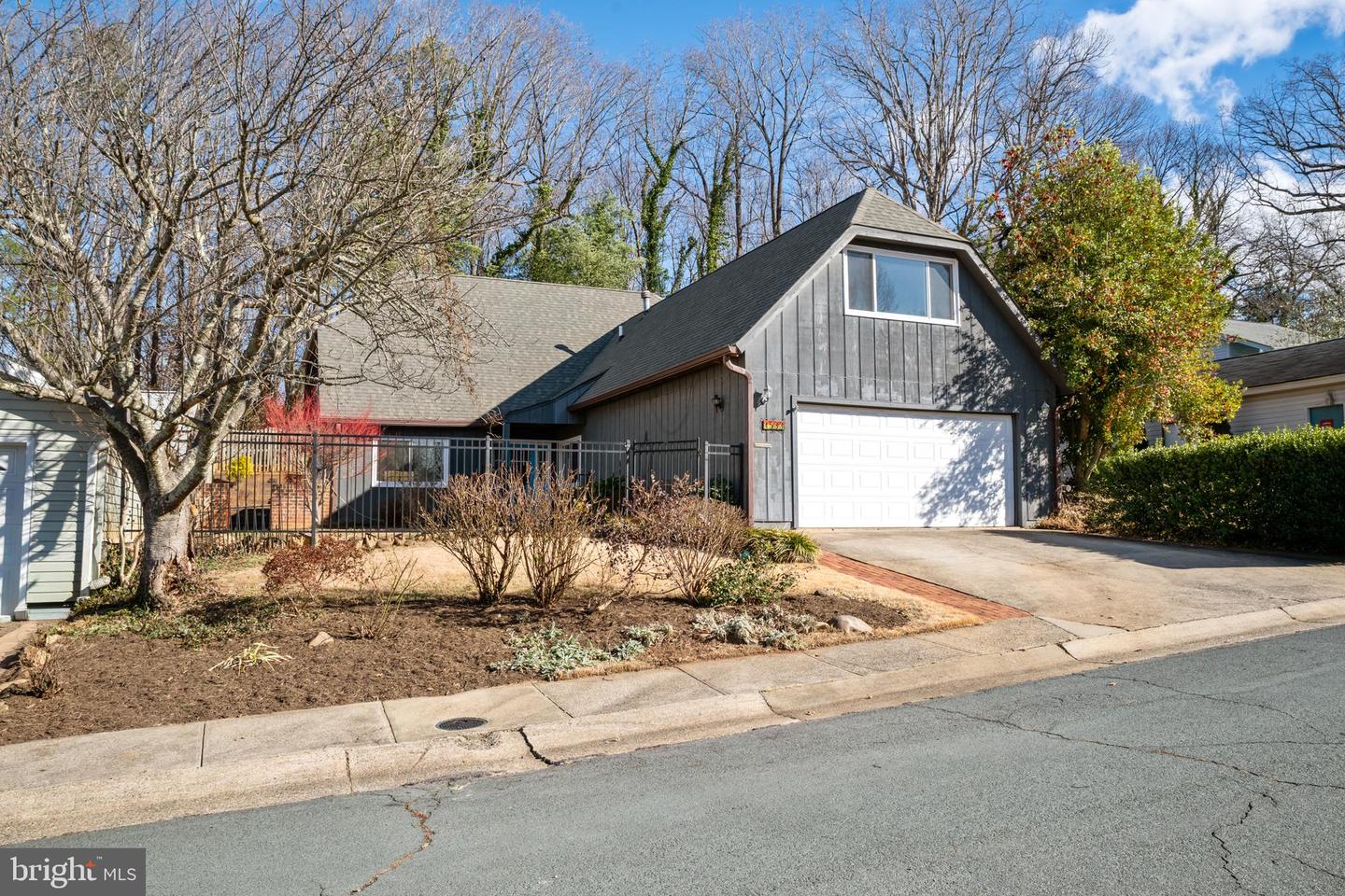 1533 LAKE FOREST DR, CHARLOTTESVILLE, Virginia 22901, 5 Bedrooms Bedrooms, 12 Rooms Rooms,2 BathroomsBathrooms,Residential,For sale,1533 LAKE FOREST DR,VAAB2001126 MLS # VAAB2001126 1533 LAKE FOREST DR, CHARLOTTESVILLE, Virginia 22901, 5 Bedrooms Bedrooms, 12 Rooms Rooms,2 BathroomsBathrooms,Residential,For sale,1533 LAKE FOREST DR,VAAB2001126 MLS # VAAB2001126