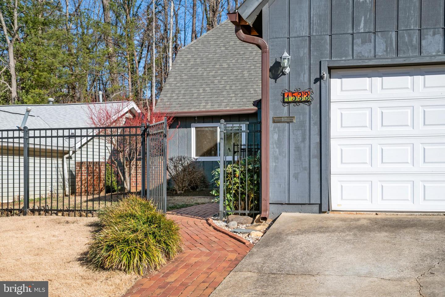 1533 LAKE FOREST DR, CHARLOTTESVILLE, Virginia 22901, 5 Bedrooms Bedrooms, 12 Rooms Rooms,2 BathroomsBathrooms,Residential,For sale,1533 LAKE FOREST DR,VAAB2001126 MLS # VAAB2001126 1533 LAKE FOREST DR, CHARLOTTESVILLE, Virginia 22901, 5 Bedrooms Bedrooms, 12 Rooms Rooms,2 BathroomsBathrooms,Residential,For sale,1533 LAKE FOREST DR,VAAB2001126 MLS # VAAB2001126