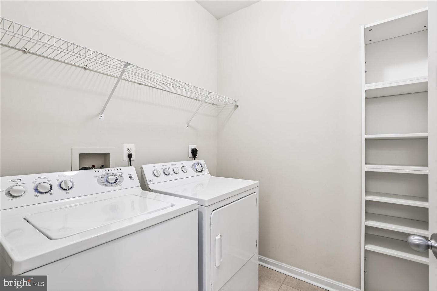 4854 EISENHOWER AVE #354, ALEXANDRIA, Virginia 22304, 1 Bedroom Bedrooms, 5 Rooms Rooms,1 BathroomBathrooms,Residential,For sale,4854 EISENHOWER AVE #354,VAAX2052354 MLS # VAAX2052354 4854 EISENHOWER AVE #354, ALEXANDRIA, Virginia 22304, 1 Bedroom Bedrooms, 5 Rooms Rooms,1 BathroomBathrooms,Residential,For sale,4854 EISENHOWER AVE #354,VAAX2052354 MLS # VAAX2052354