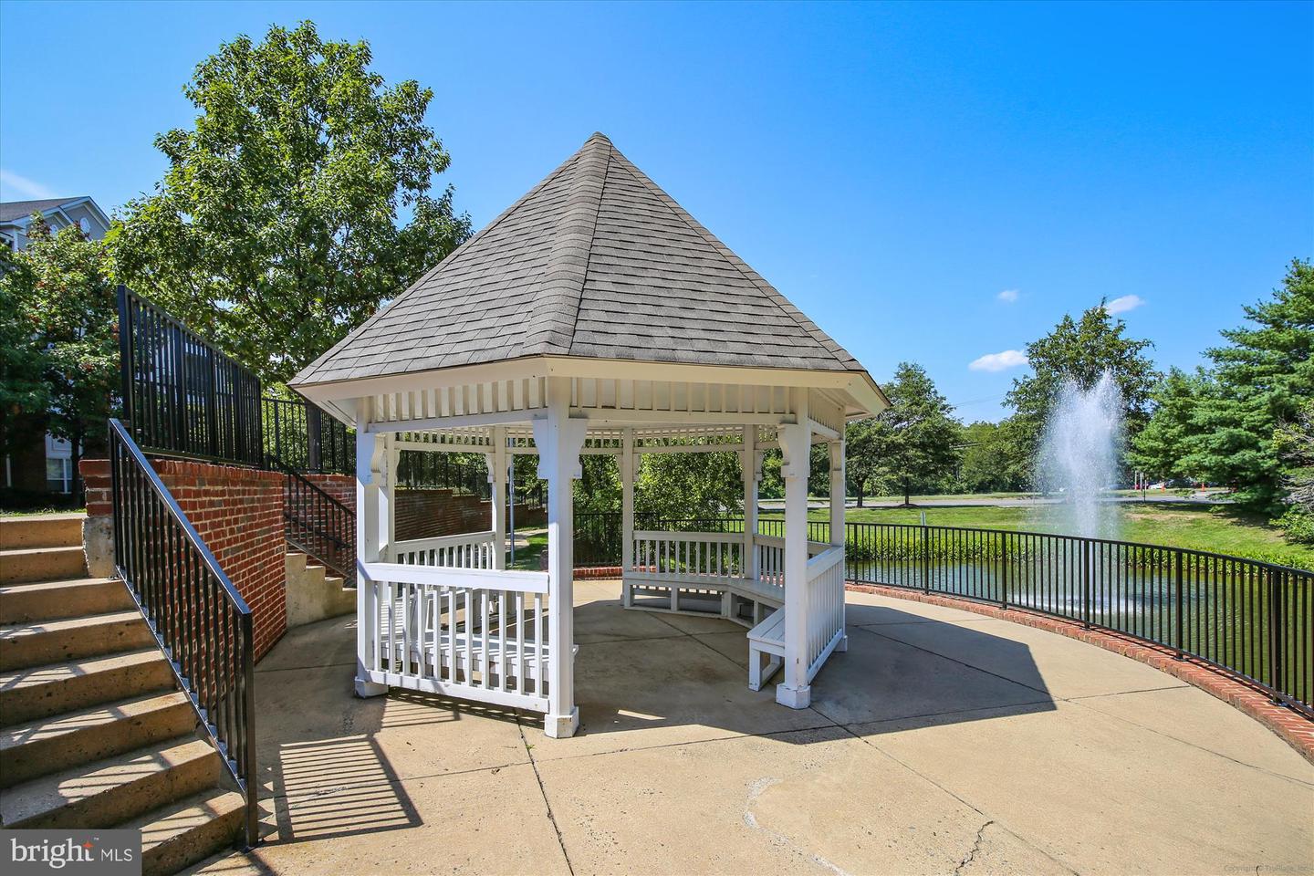 4854 EISENHOWER AVE #354, ALEXANDRIA, Virginia 22304, 1 Bedroom Bedrooms, 5 Rooms Rooms,1 BathroomBathrooms,Residential,For sale,4854 EISENHOWER AVE #354,VAAX2052354 MLS # VAAX2052354 4854 EISENHOWER AVE #354, ALEXANDRIA, Virginia 22304, 1 Bedroom Bedrooms, 5 Rooms Rooms,1 BathroomBathrooms,Residential,For sale,4854 EISENHOWER AVE #354,VAAX2052354 MLS # VAAX2052354