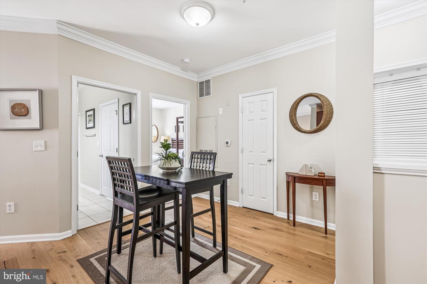 4854 EISENHOWER AVE #354, ALEXANDRIA, Virginia 22304, 1 Bedroom Bedrooms, 5 Rooms Rooms,1 BathroomBathrooms,Residential,For sale,4854 EISENHOWER AVE #354,VAAX2052354 MLS # VAAX2052354 4854 EISENHOWER AVE #354, ALEXANDRIA, Virginia 22304, 1 Bedroom Bedrooms, 5 Rooms Rooms,1 BathroomBathrooms,Residential,For sale,4854 EISENHOWER AVE #354,VAAX2052354 MLS # VAAX2052354