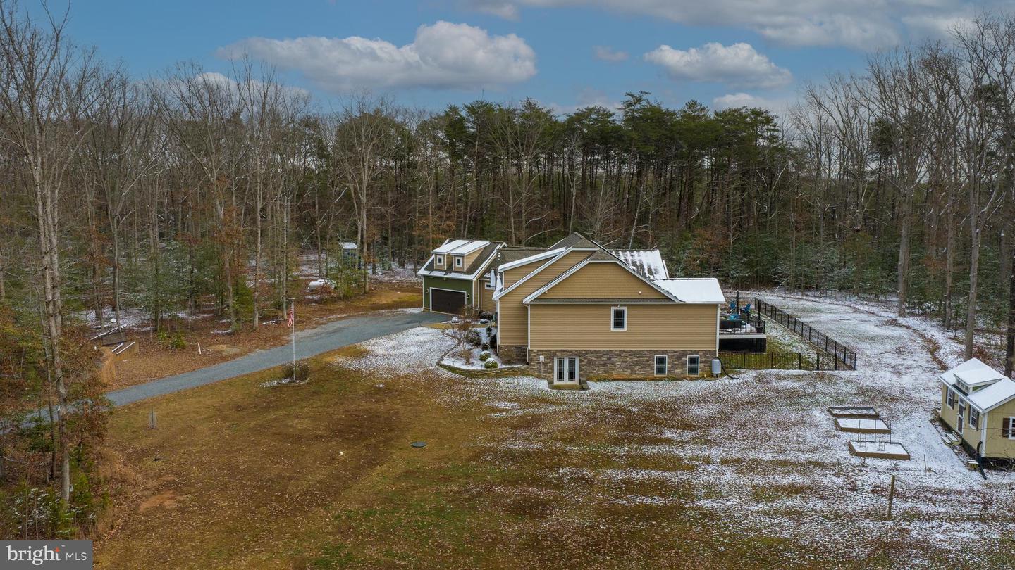 2407 BUTLER RD, BEAVERDAM, Virginia 23015, 4 Bedrooms Bedrooms, ,3 BathroomsBathrooms,Residential,For sale,2407 BUTLER RD,VASP2038090 MLS # VASP2038090 2407 BUTLER RD, BEAVERDAM, Virginia 23015, 4 Bedrooms Bedrooms, ,3 BathroomsBathrooms,Residential,For sale,2407 BUTLER RD,VASP2038090 MLS # VASP2038090