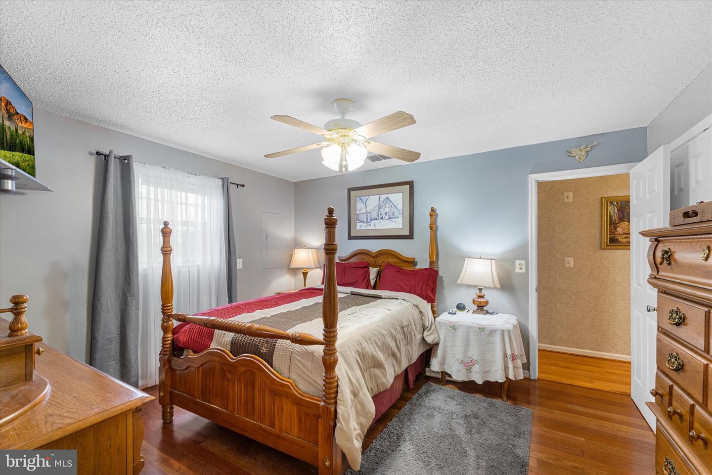 14917-A COMPTON RD, CENTREVILLE, Virginia 20121, 4 Bedrooms Bedrooms, ,2 BathroomsBathrooms,Residential,For sale,14917-A COMPTON RD,VAFX2282288 MLS # VAFX2282288