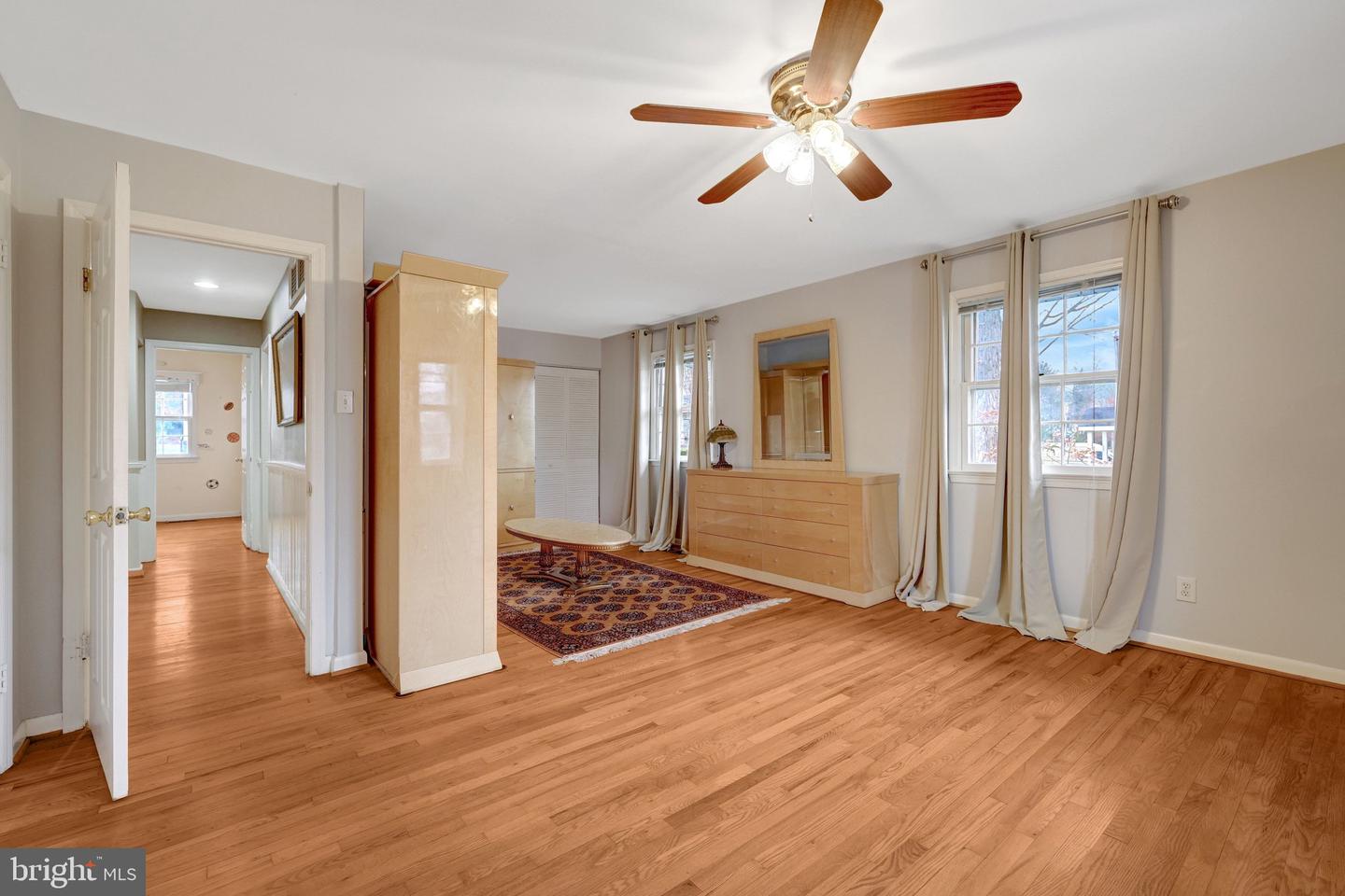 226 TALAHI RD SE, VIENNA, Virginia 22180, 6 Bedrooms Bedrooms, ,4 BathroomsBathrooms,Residential,For sale,226 TALAHI RD SE,VAFX2282420 MLS # VAFX2282420