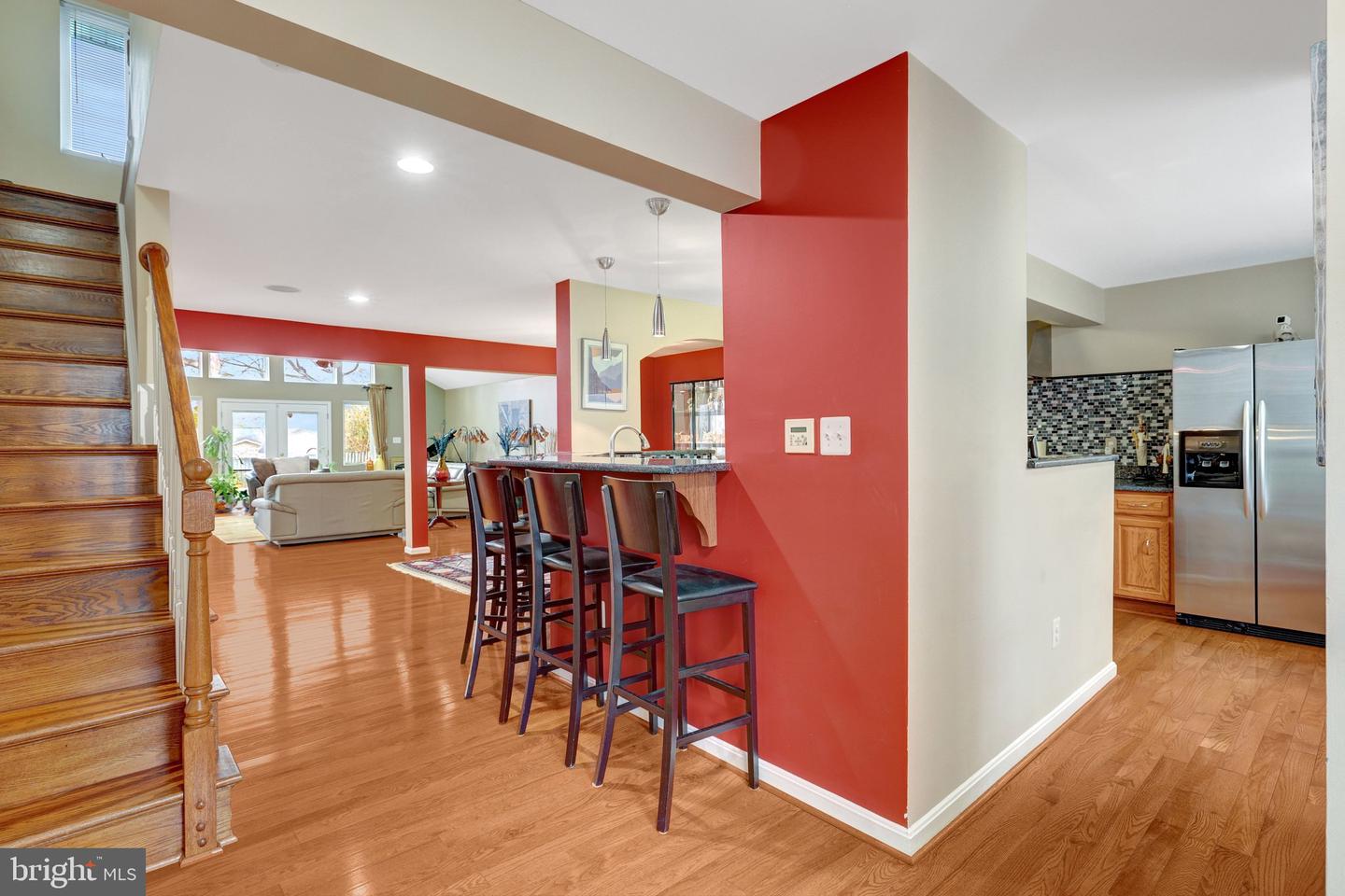 226 TALAHI RD SE, VIENNA, Virginia 22180, 6 Bedrooms Bedrooms, ,4 BathroomsBathrooms,Residential,For sale,226 TALAHI RD SE,VAFX2282420 MLS # VAFX2282420