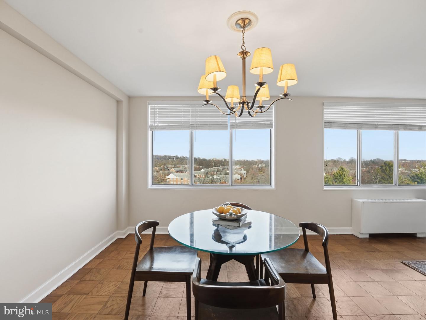 6621 WAKEFIELD DR #717, ALEXANDRIA, Virginia 22307, 2 Bedrooms Bedrooms, ,1 BathroomBathrooms,Residential,For sale,6621 WAKEFIELD DR #717,VAFX2282518 MLS # VAFX2282518