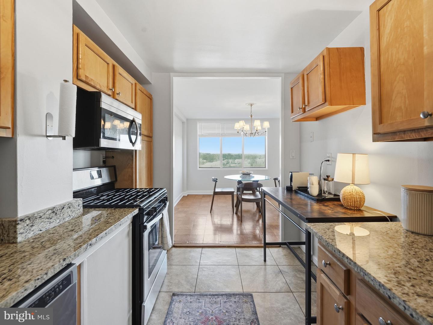 6621 WAKEFIELD DR #717, ALEXANDRIA, Virginia 22307, 2 Bedrooms Bedrooms, ,1 BathroomBathrooms,Residential,For sale,6621 WAKEFIELD DR #717,VAFX2282518 MLS # VAFX2282518