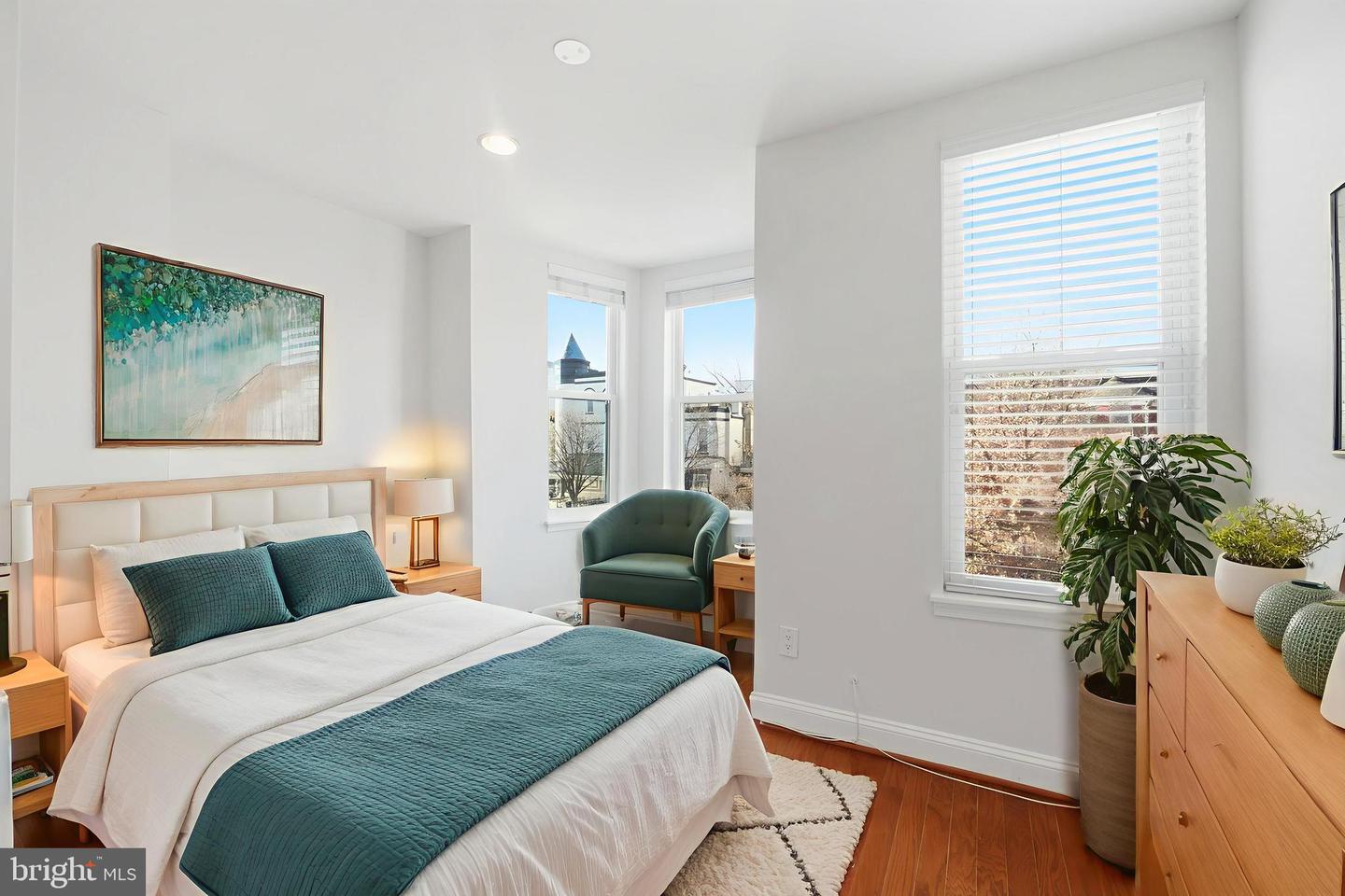 813 12TH ST NE, WASHINGTON, District Of Columbia 20002, 2 Bedrooms Bedrooms, ,1 BathroomBathrooms,Residential,For sale,813 12TH ST NE,DCDC2235034 MLS # DCDC2235034 813 12TH ST NE, WASHINGTON, District Of Columbia 20002, 2 Bedrooms Bedrooms, ,1 BathroomBathrooms,Residential,For sale,813 12TH ST NE,DCDC2235034 MLS # DCDC2235034