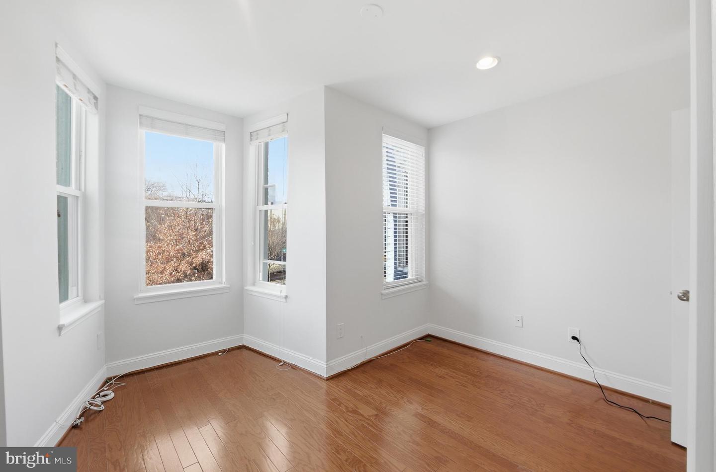 813 12TH ST NE, WASHINGTON, District Of Columbia 20002, 2 Bedrooms Bedrooms, ,1 BathroomBathrooms,Residential,For sale,813 12TH ST NE,DCDC2235034 MLS # DCDC2235034 813 12TH ST NE, WASHINGTON, District Of Columbia 20002, 2 Bedrooms Bedrooms, ,1 BathroomBathrooms,Residential,For sale,813 12TH ST NE,DCDC2235034 MLS # DCDC2235034