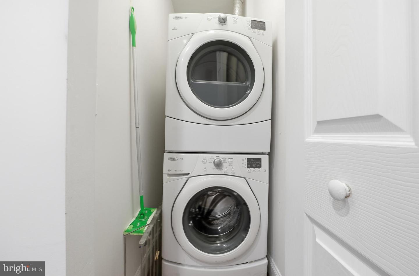 813 12TH ST NE, WASHINGTON, District Of Columbia 20002, 2 Bedrooms Bedrooms, ,1 BathroomBathrooms,Residential,For sale,813 12TH ST NE,DCDC2235034 MLS # DCDC2235034 813 12TH ST NE, WASHINGTON, District Of Columbia 20002, 2 Bedrooms Bedrooms, ,1 BathroomBathrooms,Residential,For sale,813 12TH ST NE,DCDC2235034 MLS # DCDC2235034